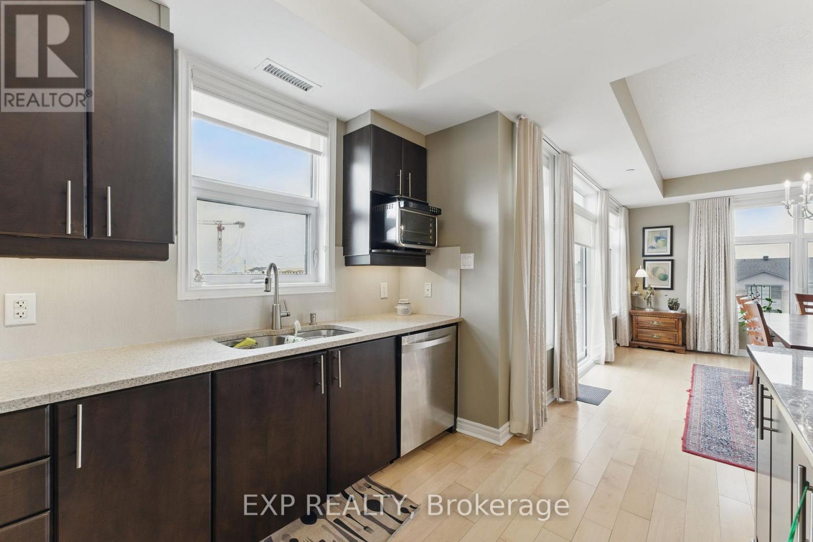 402 - 760 CHAPMAN MILLS DRIVE
