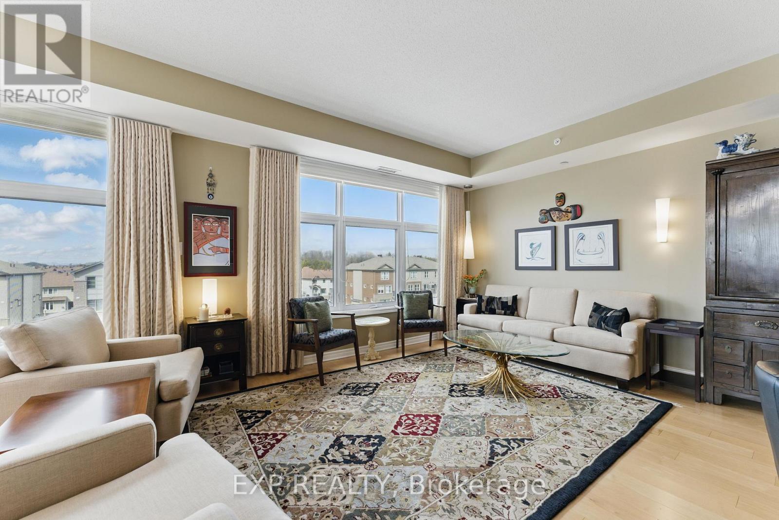 402 - 760 CHAPMAN MILLS DRIVE