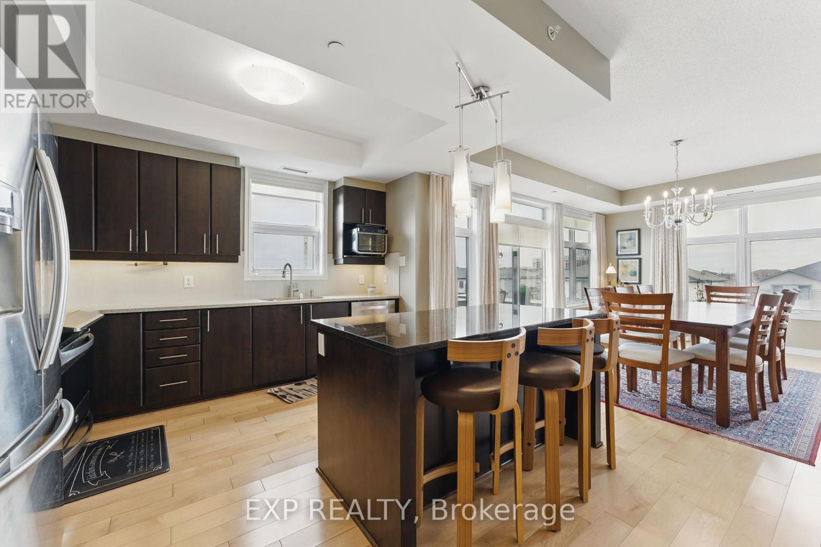 402 - 760 CHAPMAN MILLS DRIVE