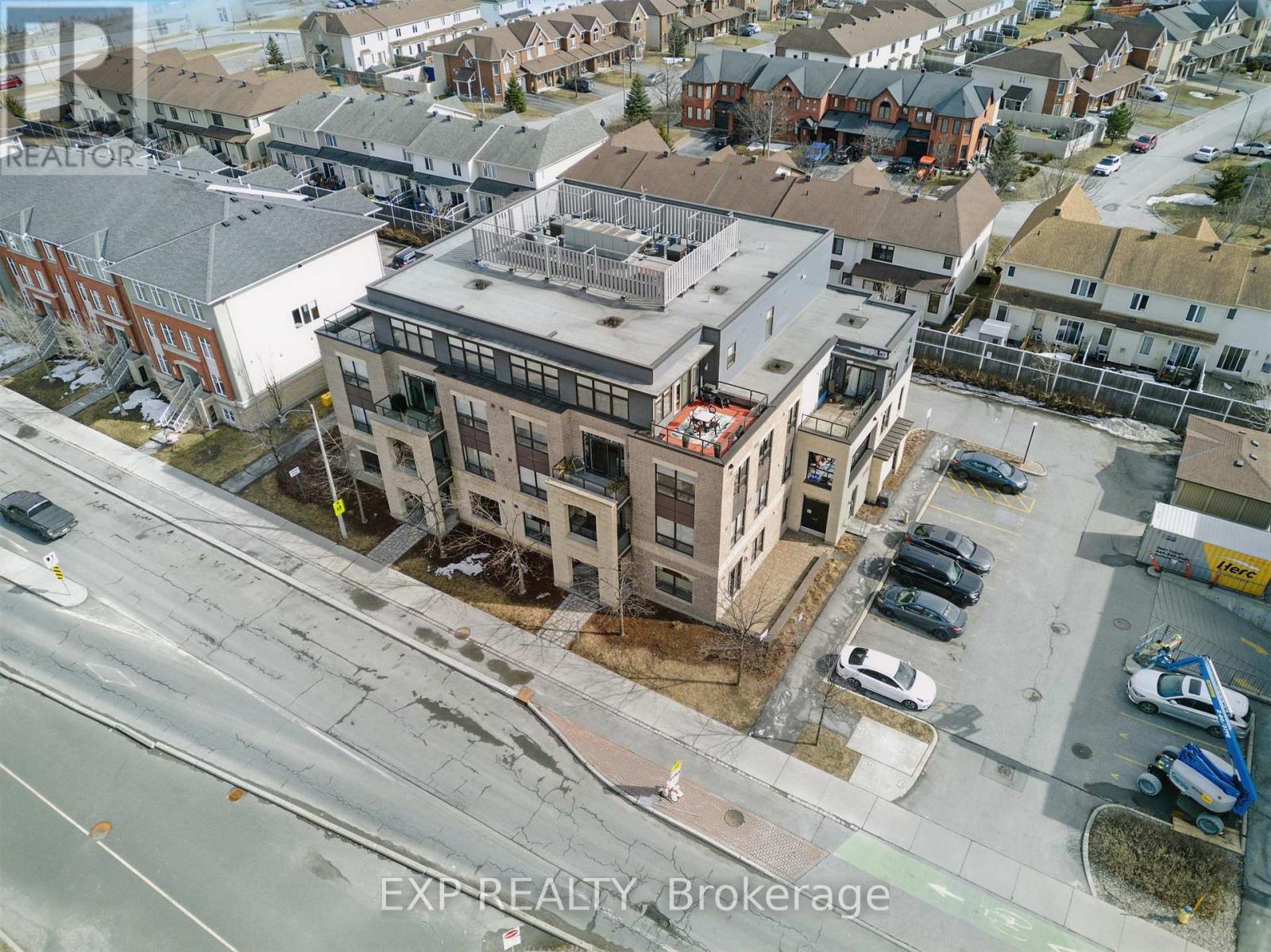 402 - 760 CHAPMAN MILLS DRIVE