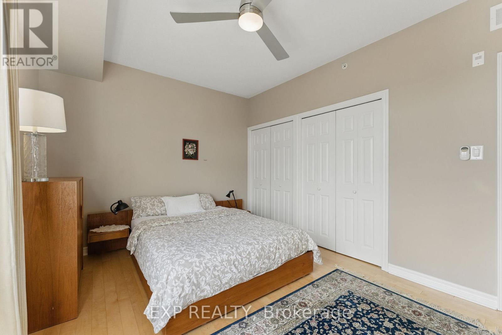 402 - 760 CHAPMAN MILLS DRIVE