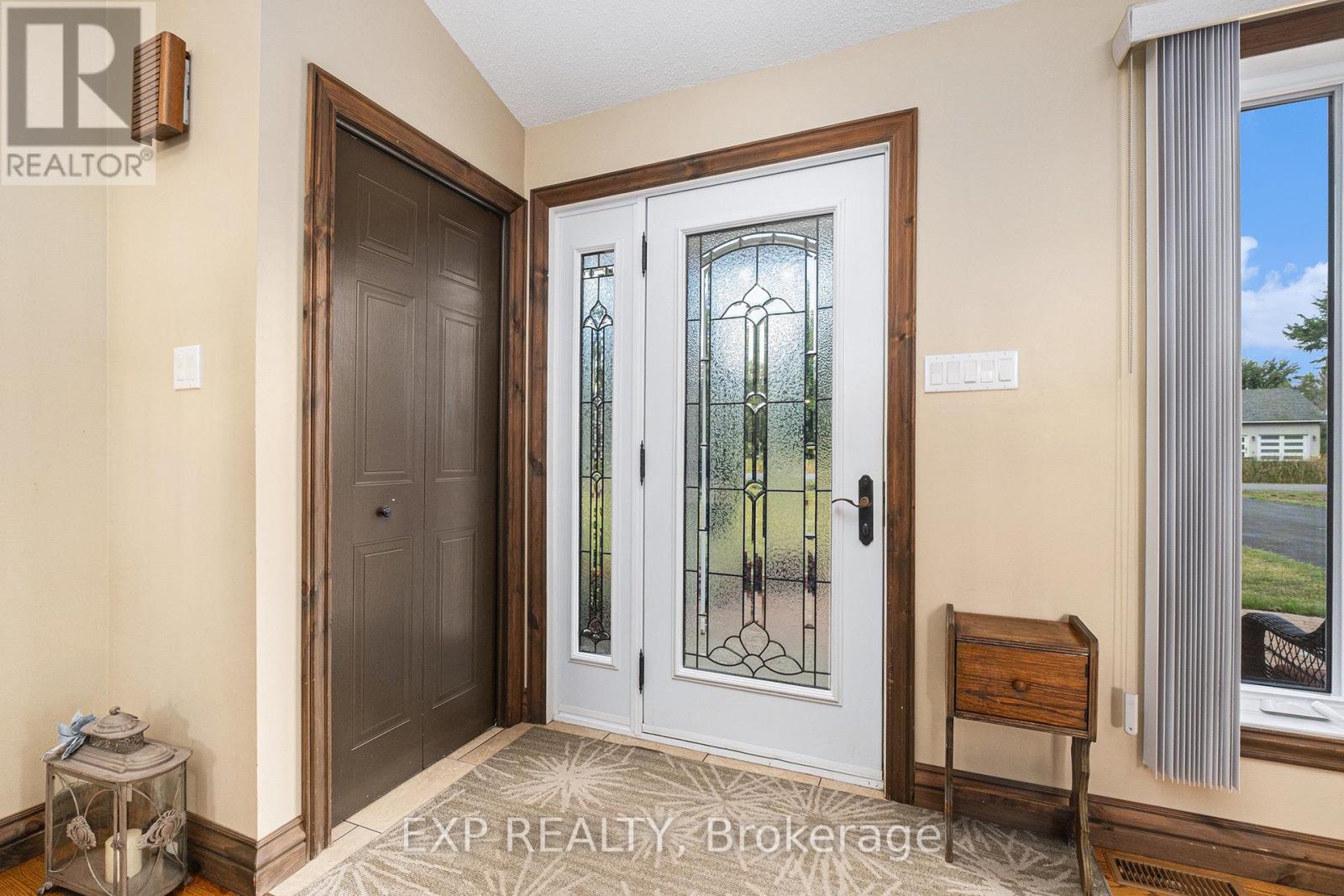 16 LANDRIAULT AVENUE