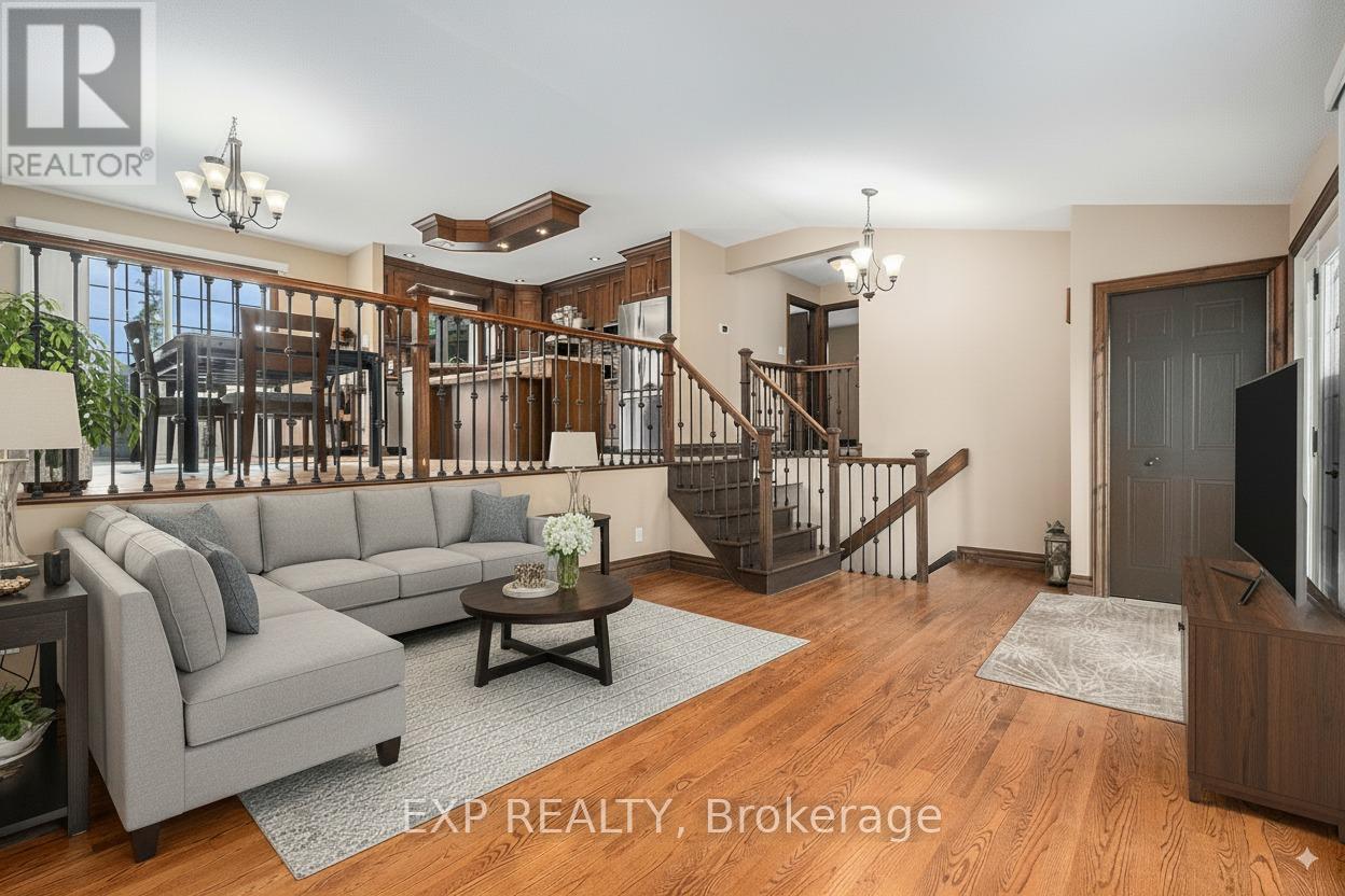 16 LANDRIAULT AVENUE