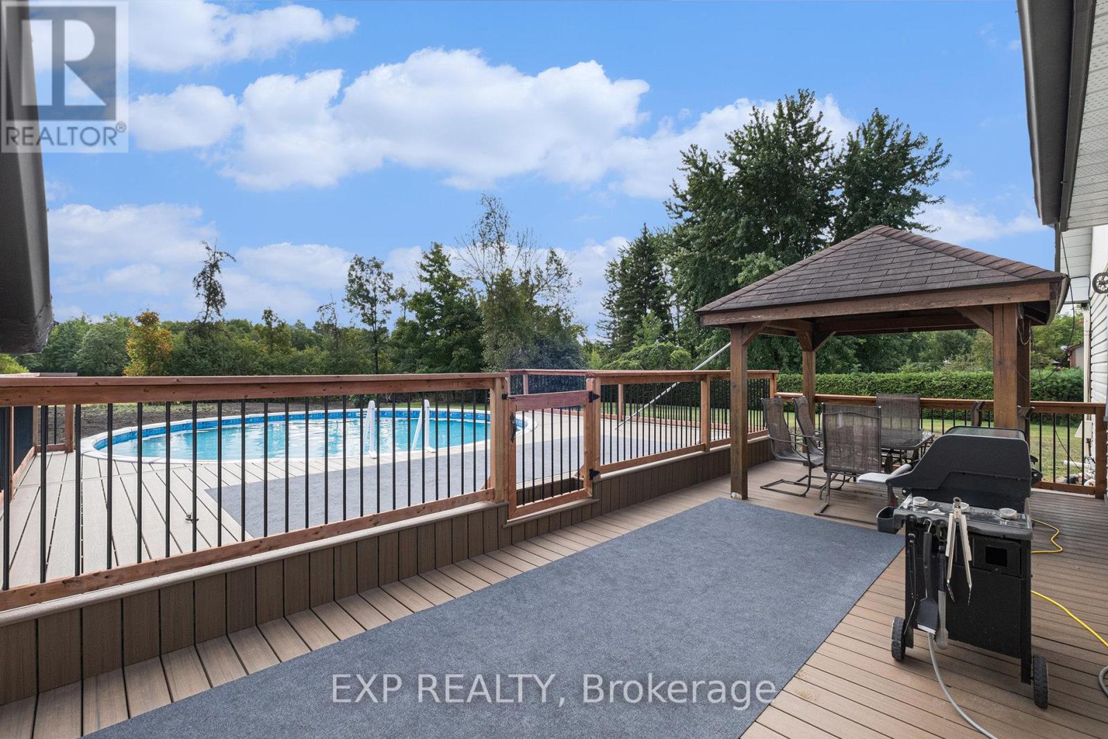 16 LANDRIAULT AVENUE