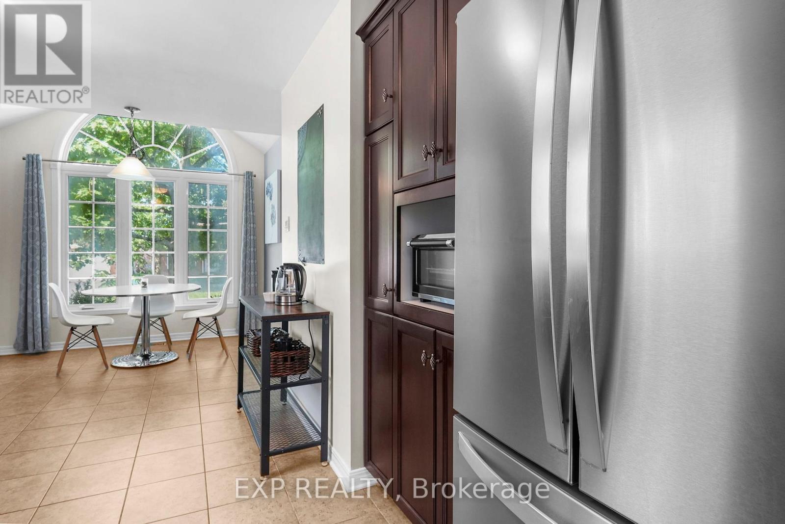 114 ECHOWOODS AVENUE