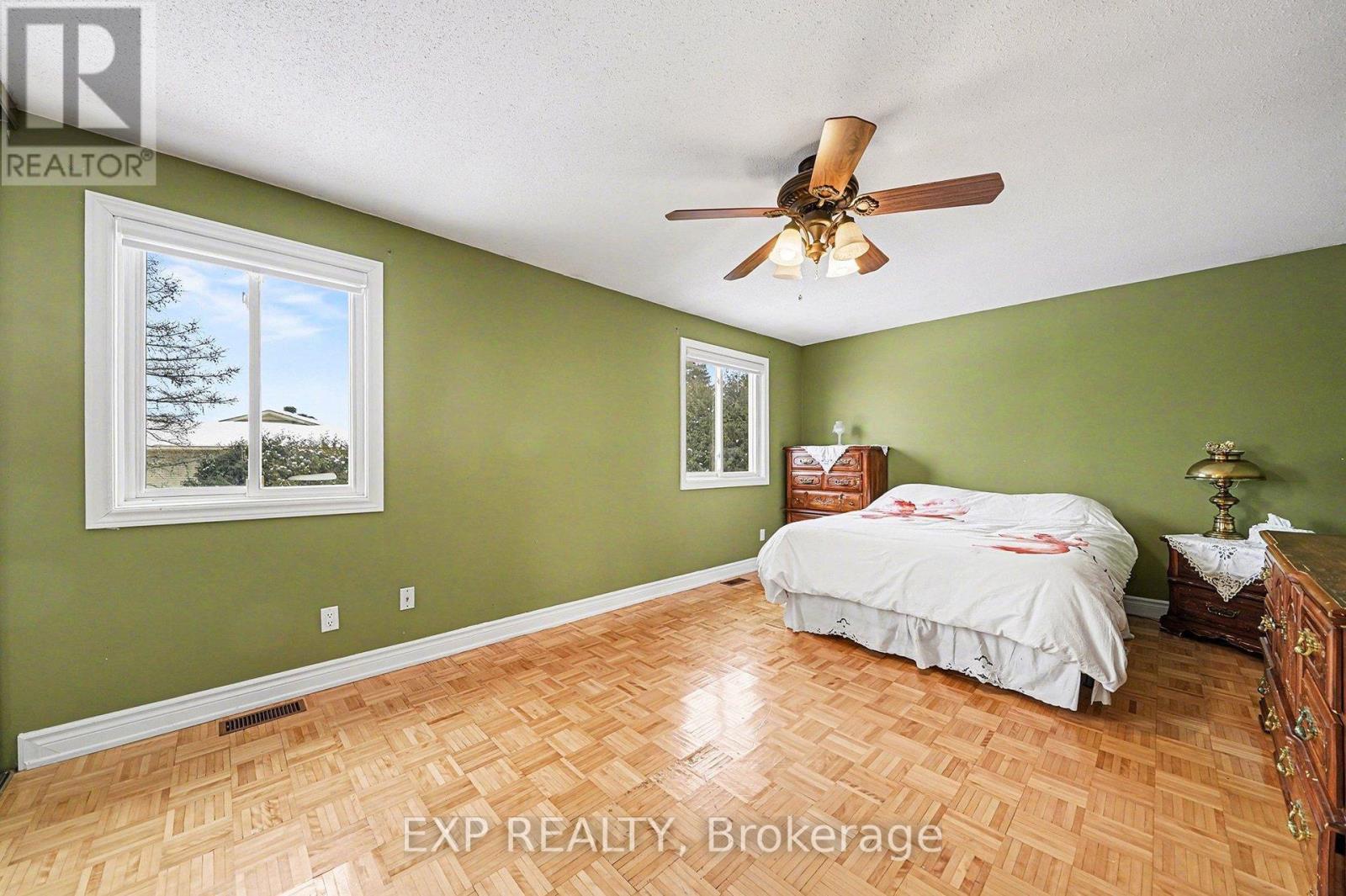 100 - 1145 D'ERABLE PLACE