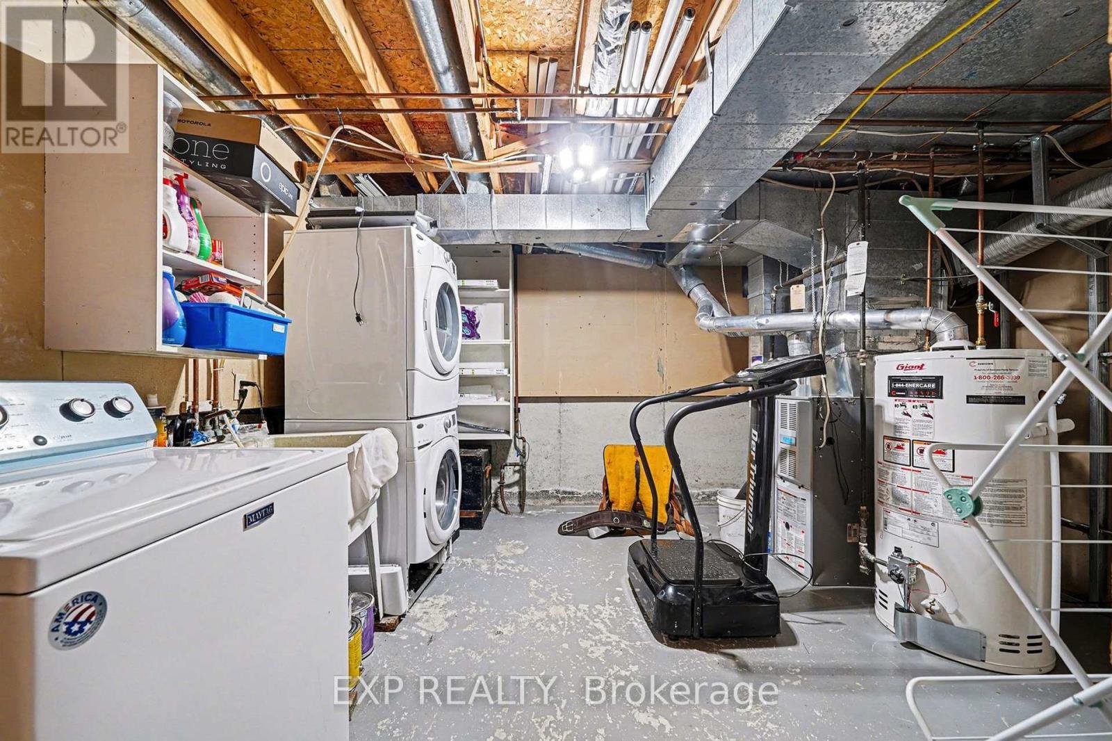 100 - 1145 D'ERABLE PLACE