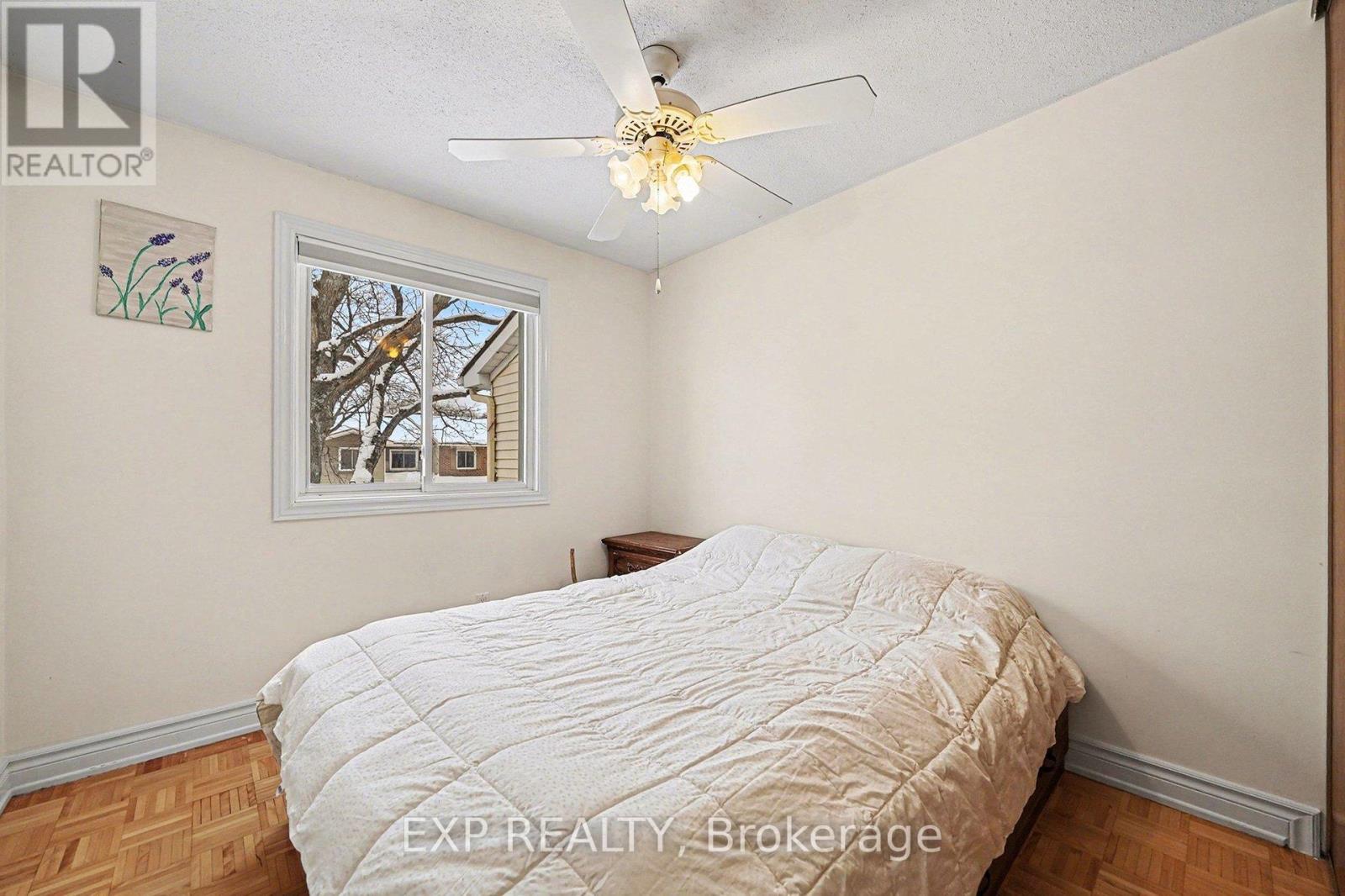 100 - 1145 D'ERABLE PLACE