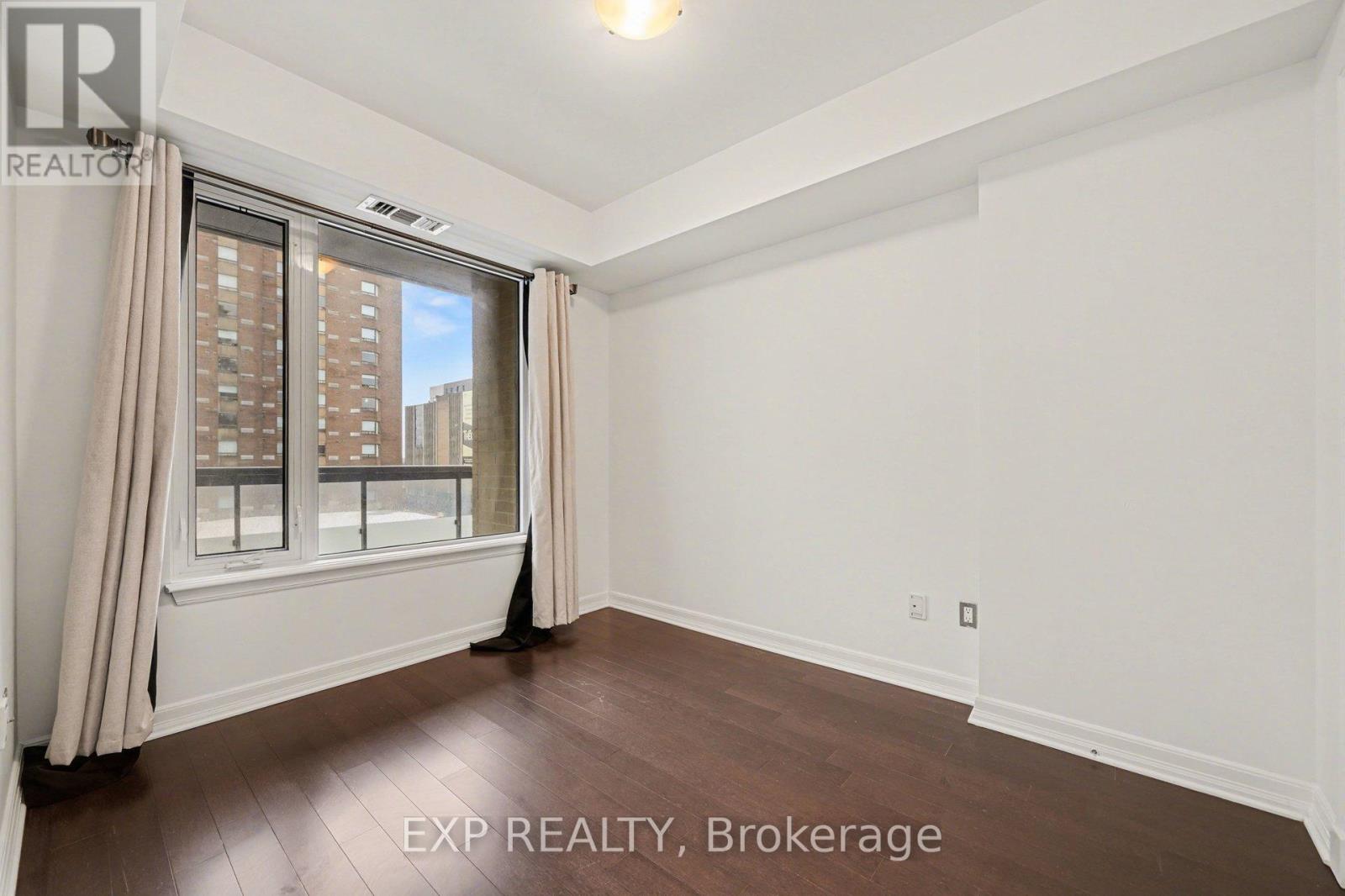 510 - 238 BESSERER STREET