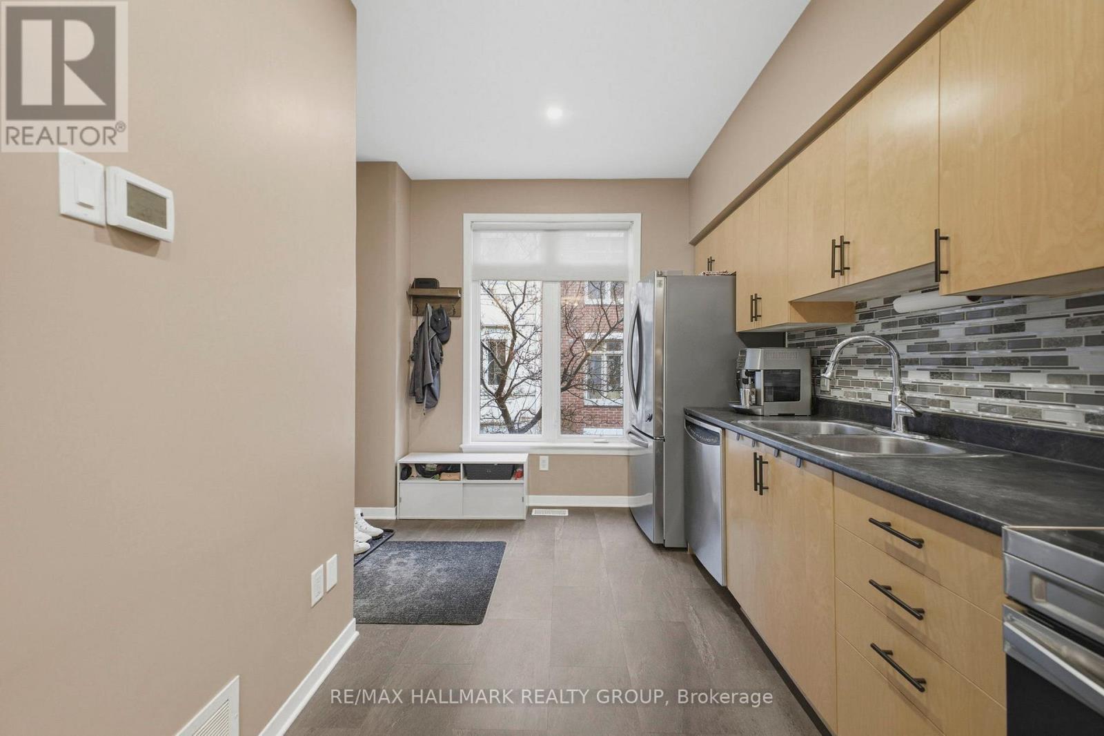 5 - 795 MONTREAL ROAD