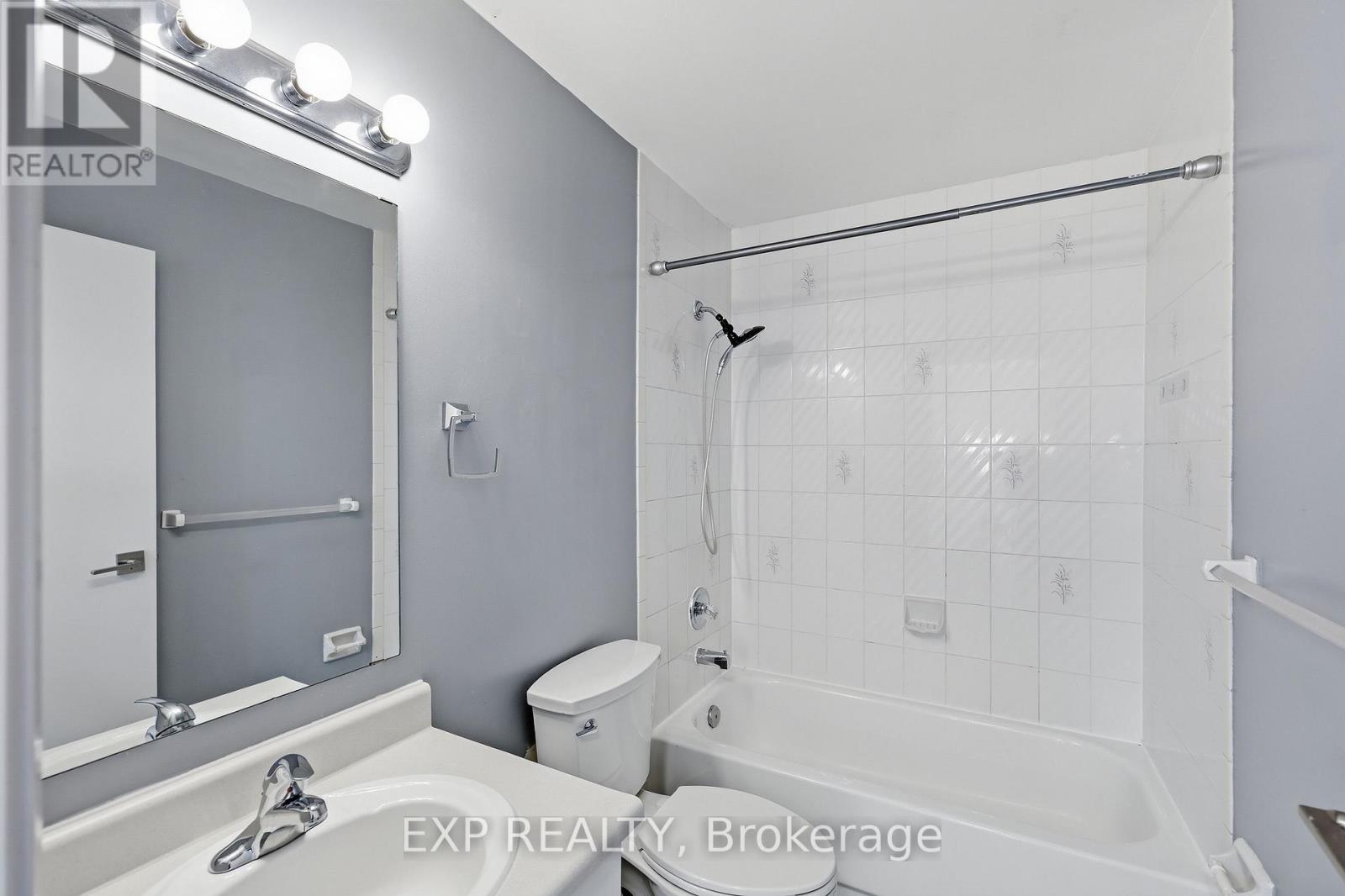 793 LITTLESTONE CRESCENT