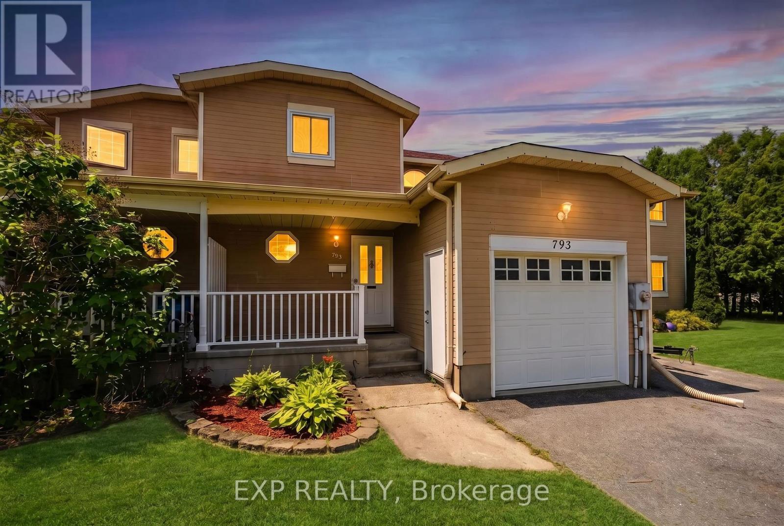 793 LITTLESTONE CRESCENT