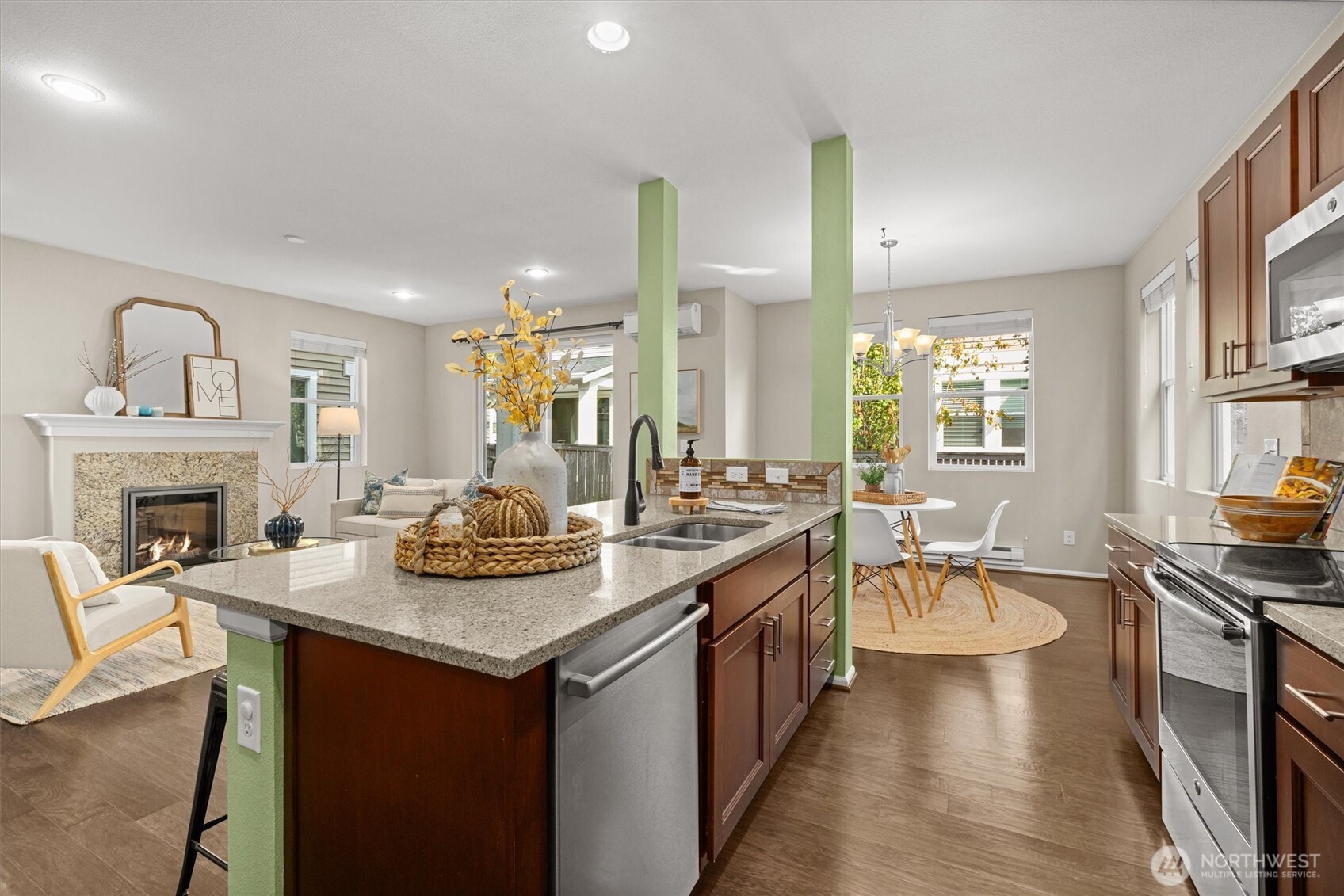 6642 High Point Drive SW