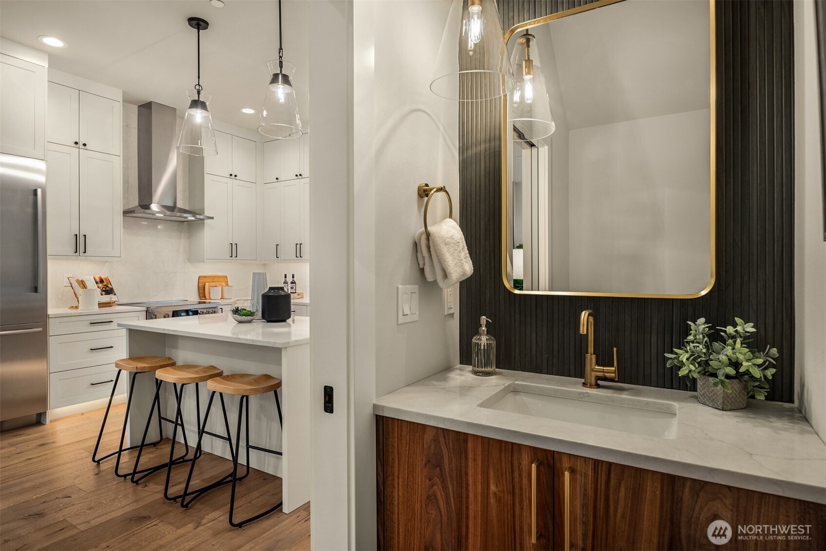 10805 NE 60th Street