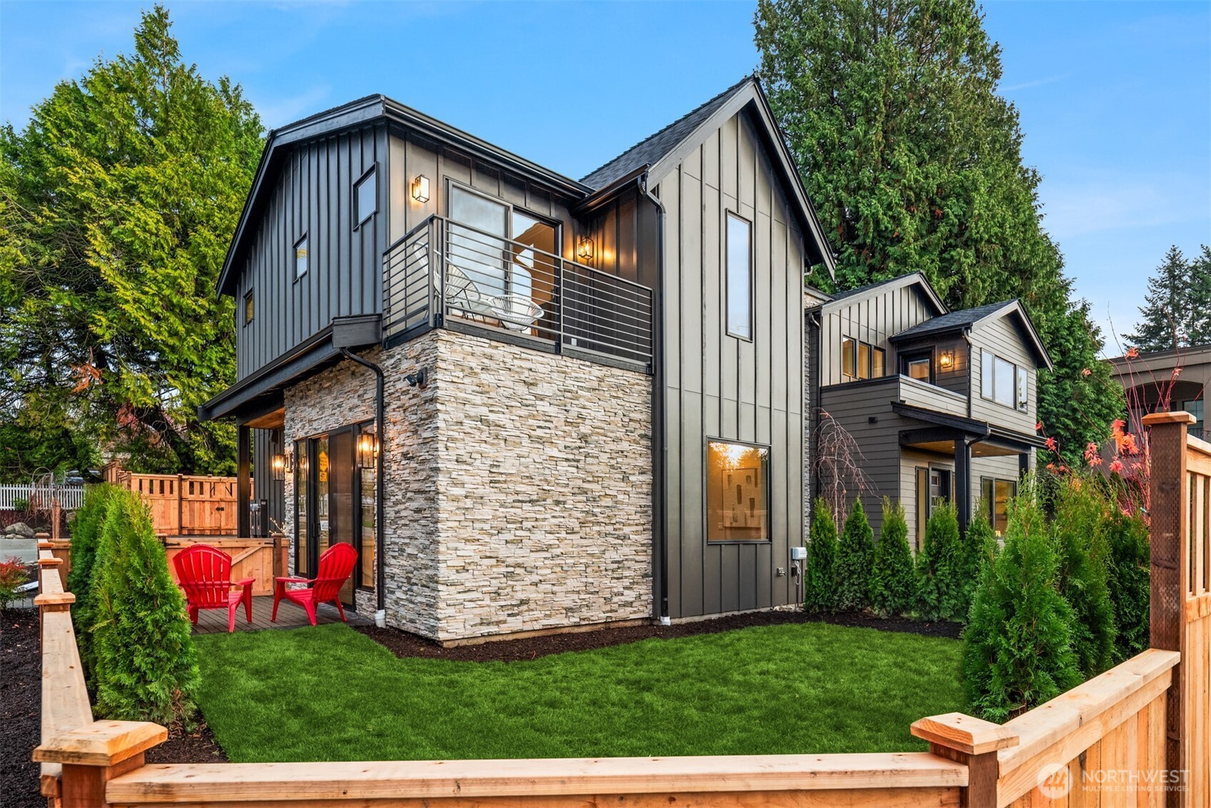 10805 NE 60th Street