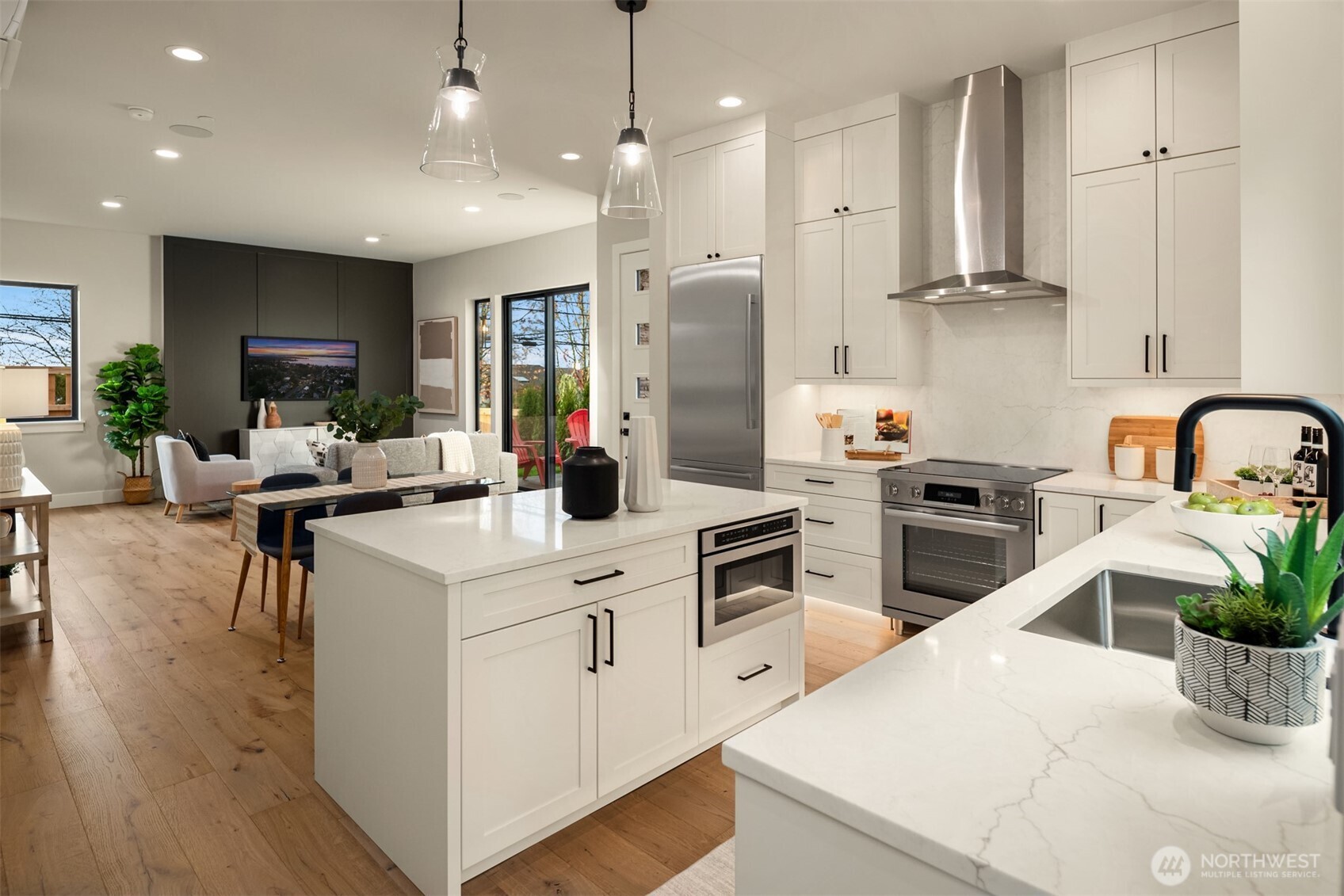 10805 NE 60th Street