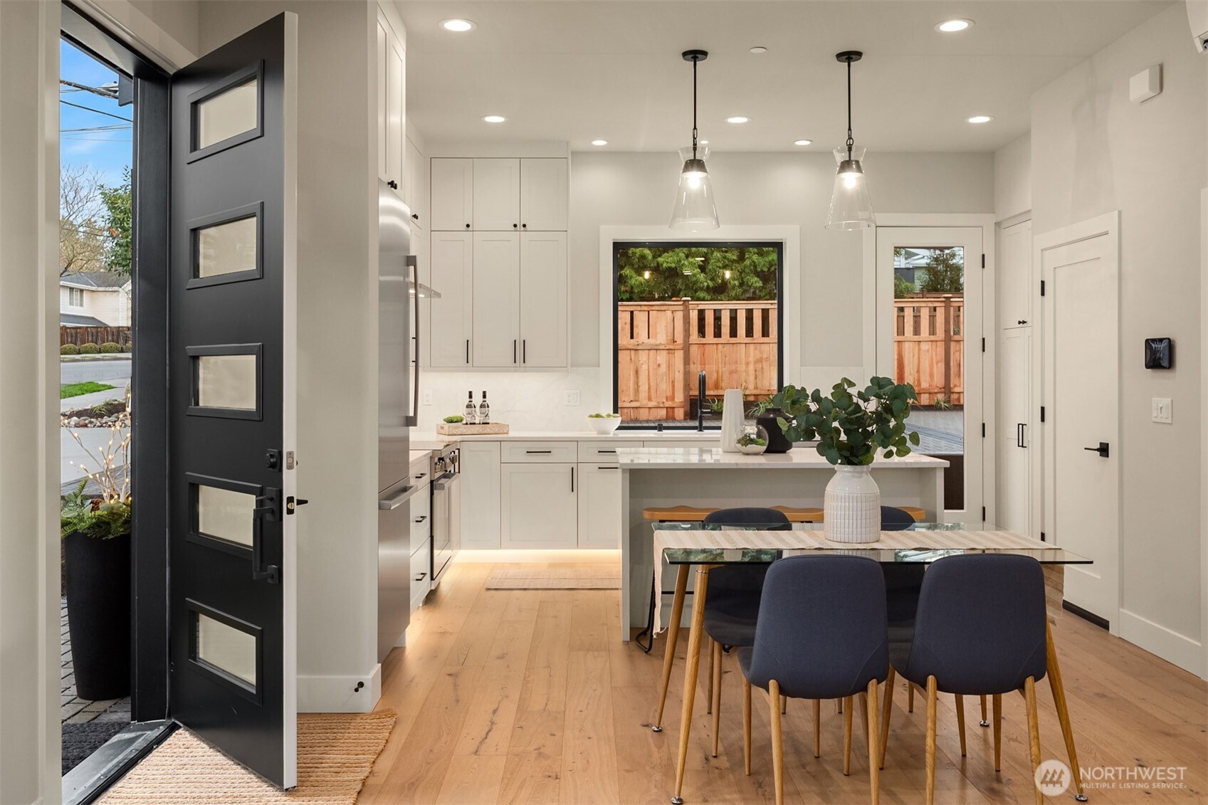 10805 NE 60th Street