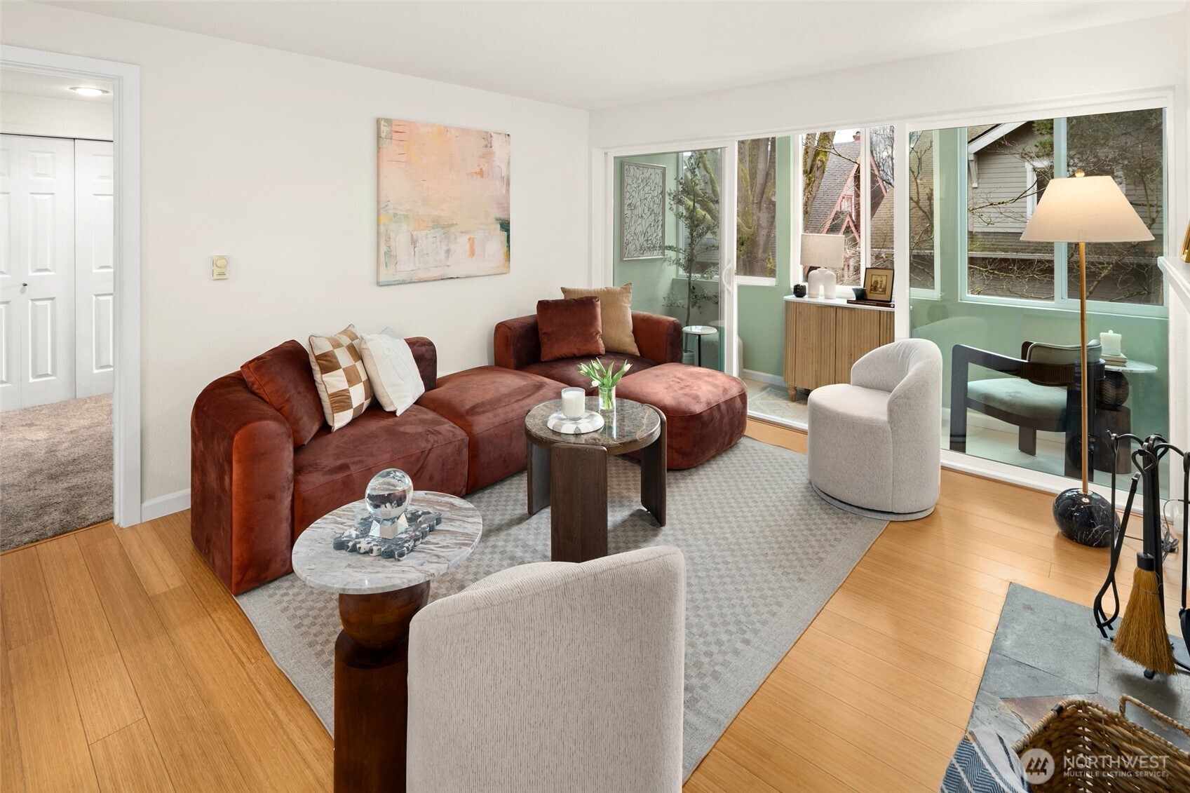 5901 Phinney Avenue N Unit: 206