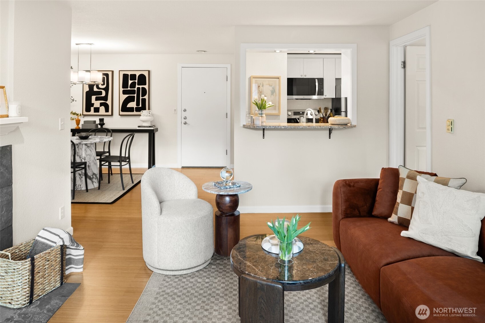 5901 Phinney Avenue N Unit: 206