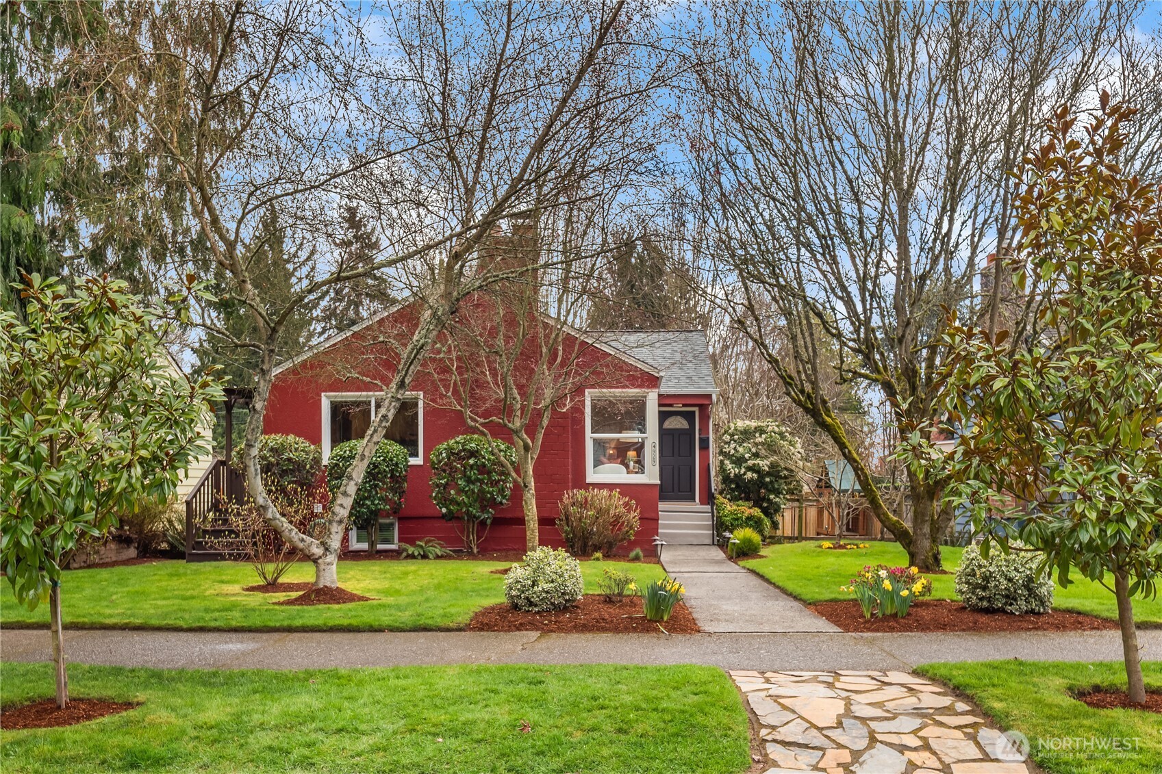 4929 SW Dawson Street