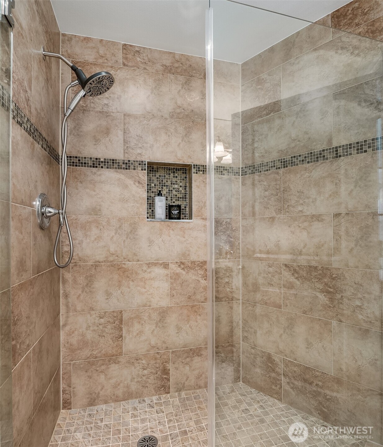 3150 W Government Way Unit: 209