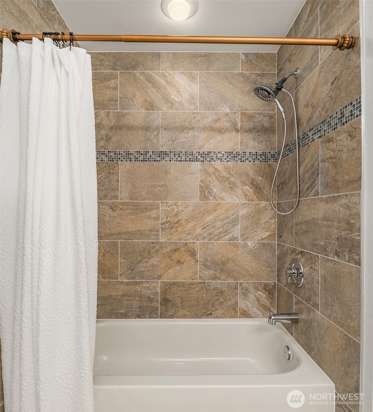 3150 W Government Way Unit: 209