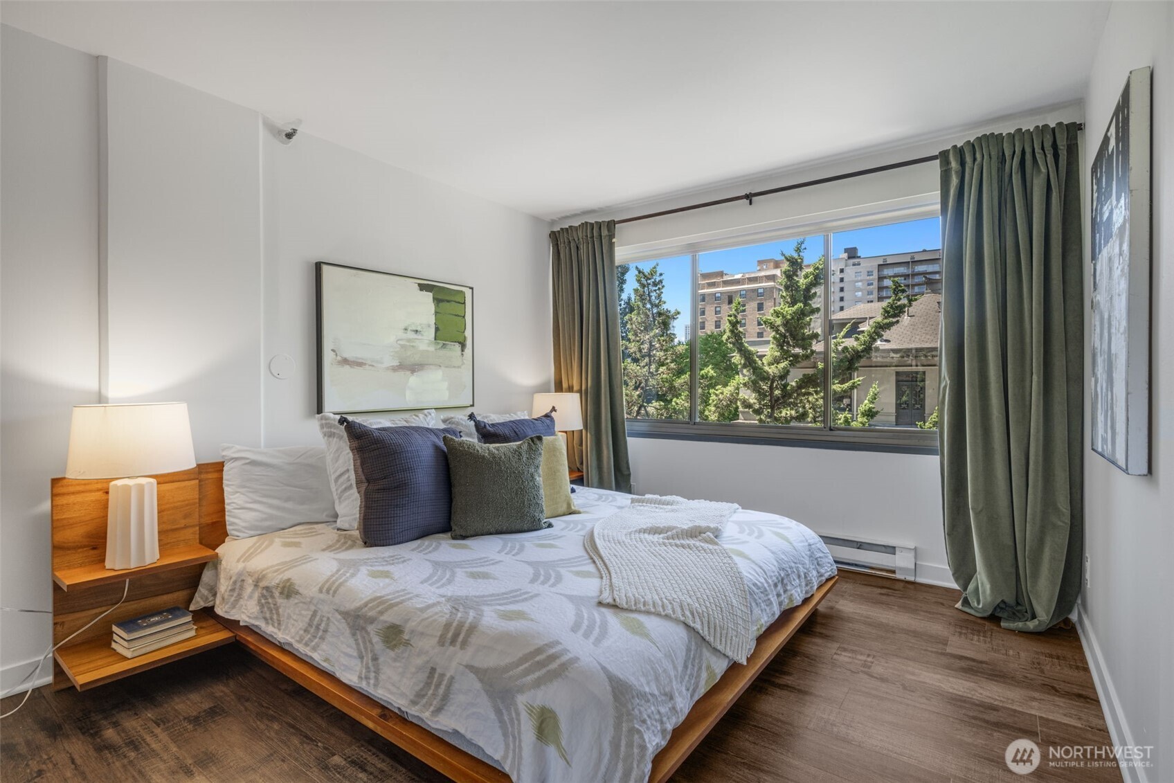 1120 Spring Street Unit: 202