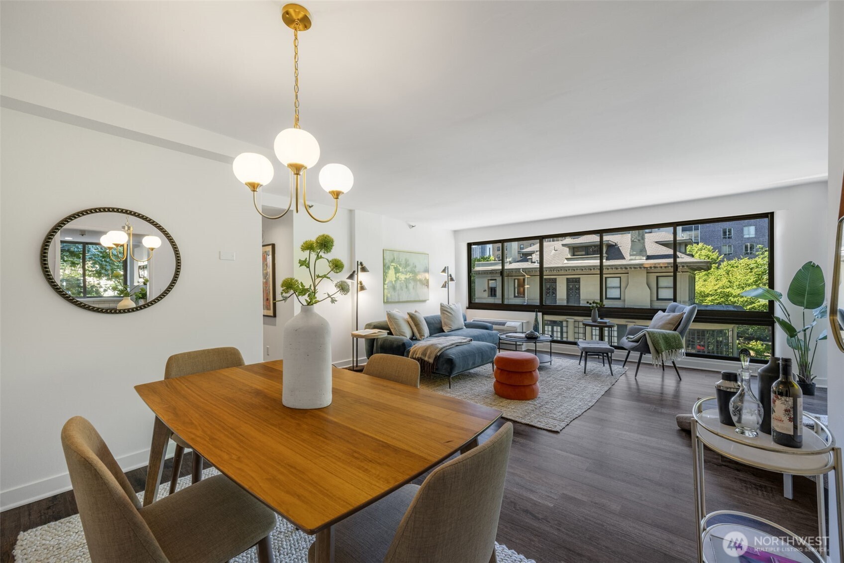 1120 Spring Street Unit: 202