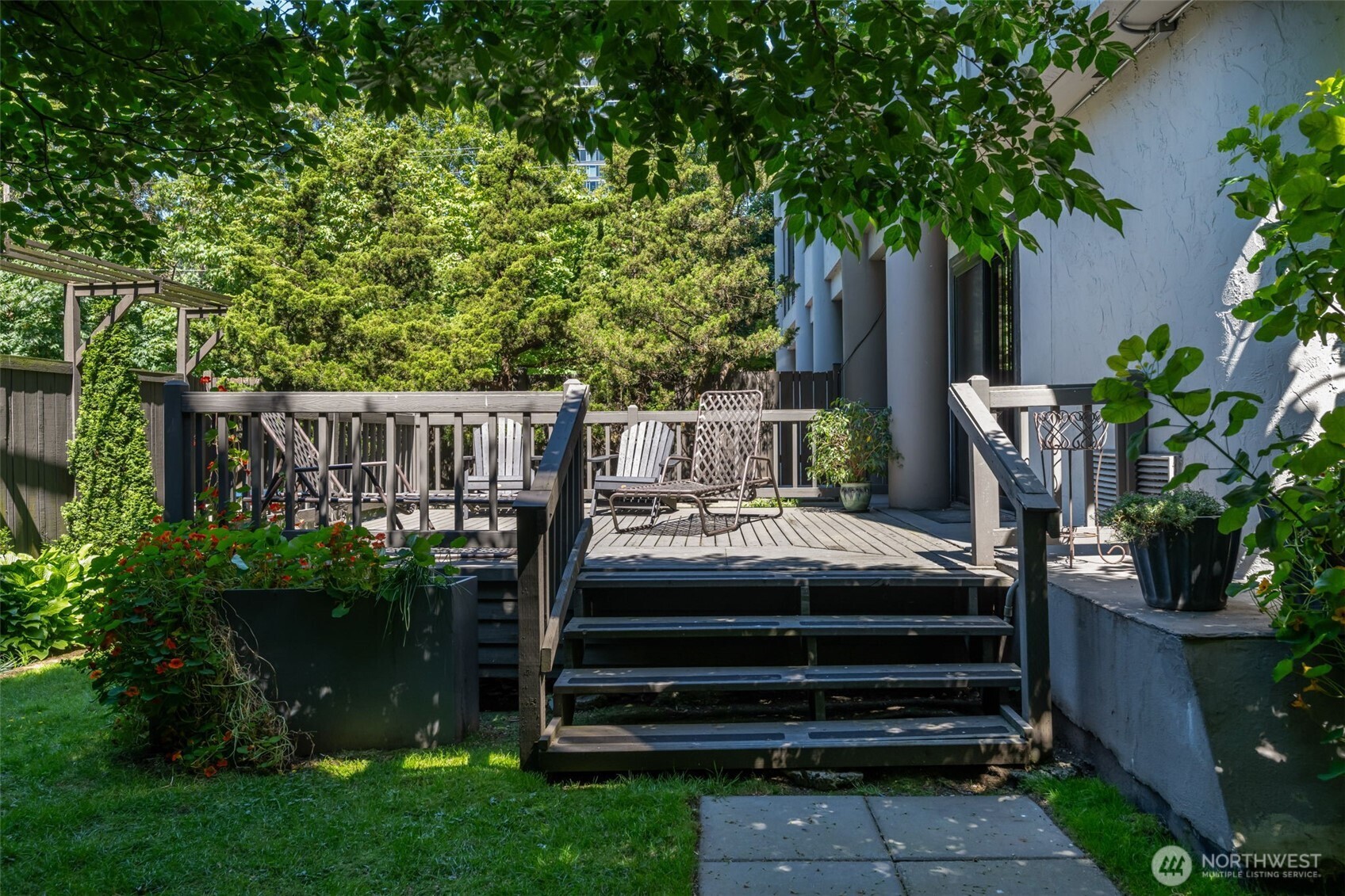 1120 Spring Street Unit: 202