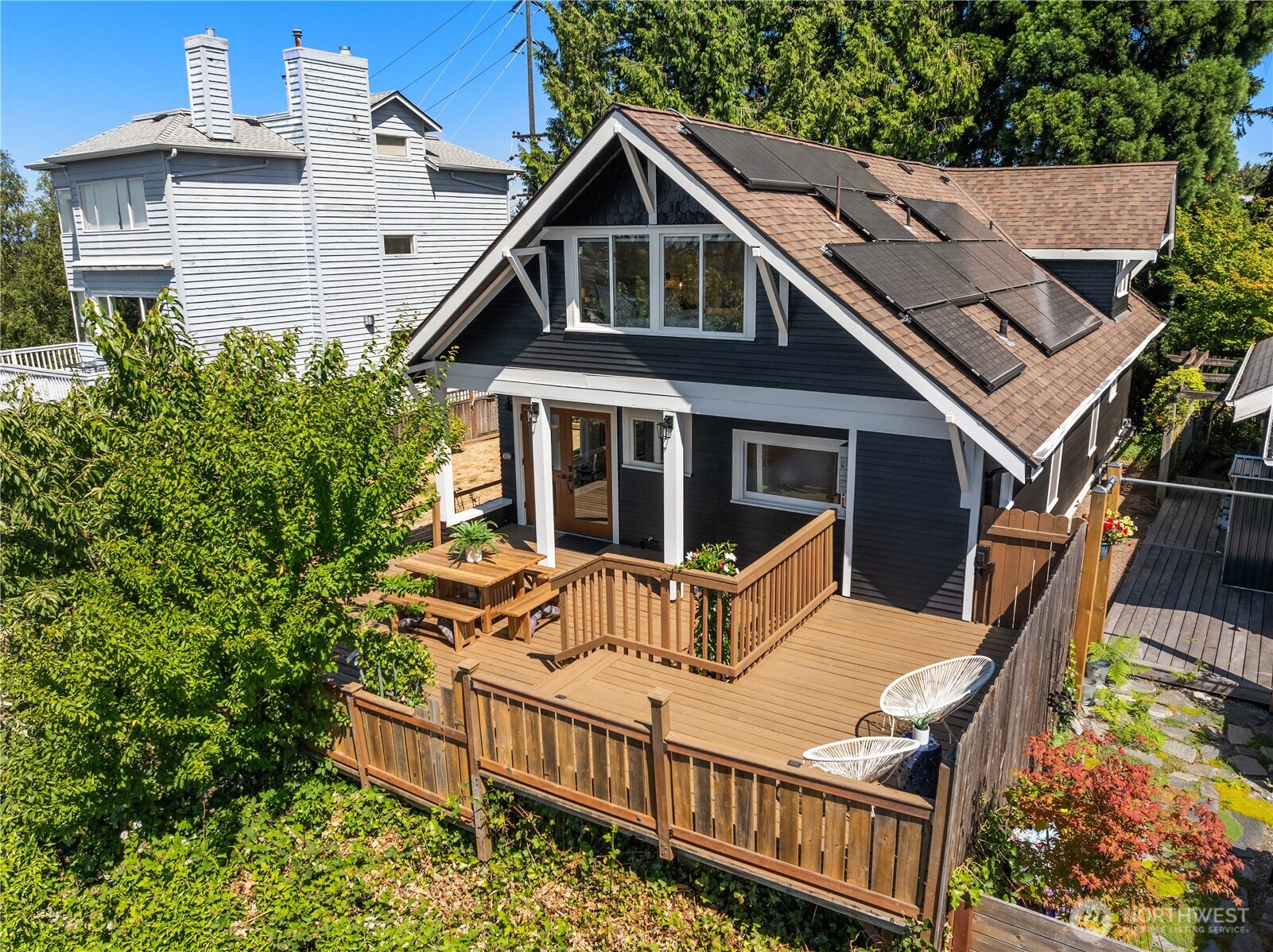 907 NE 72nd Street