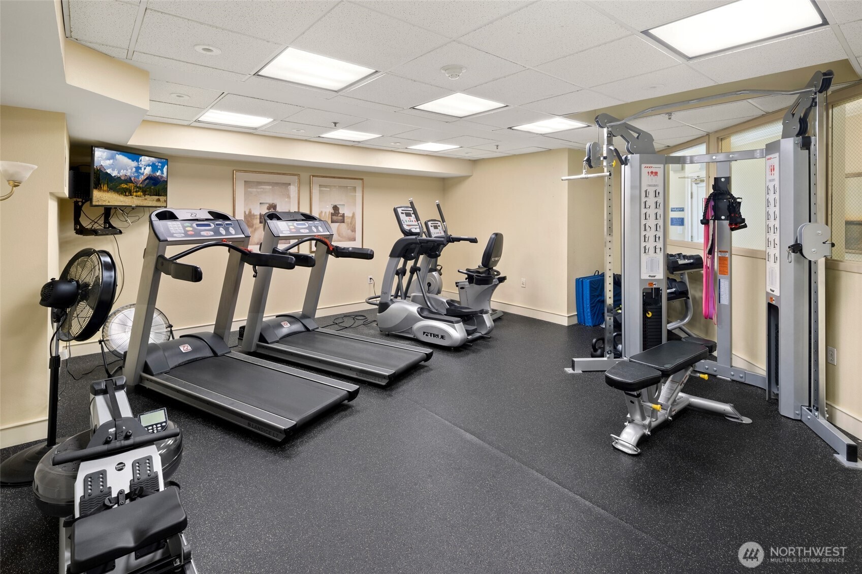 1525 NW 57th Street Unit: 202