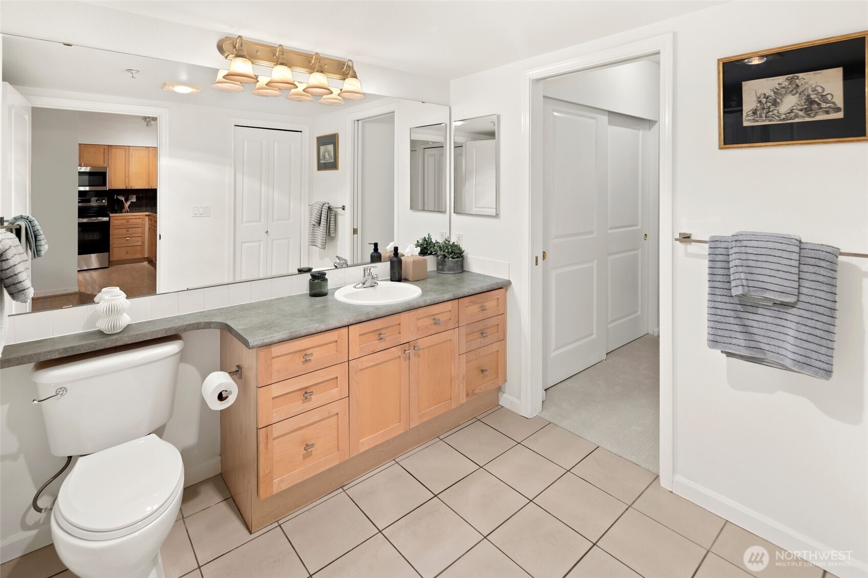 1525 NW 57th Street Unit: 202