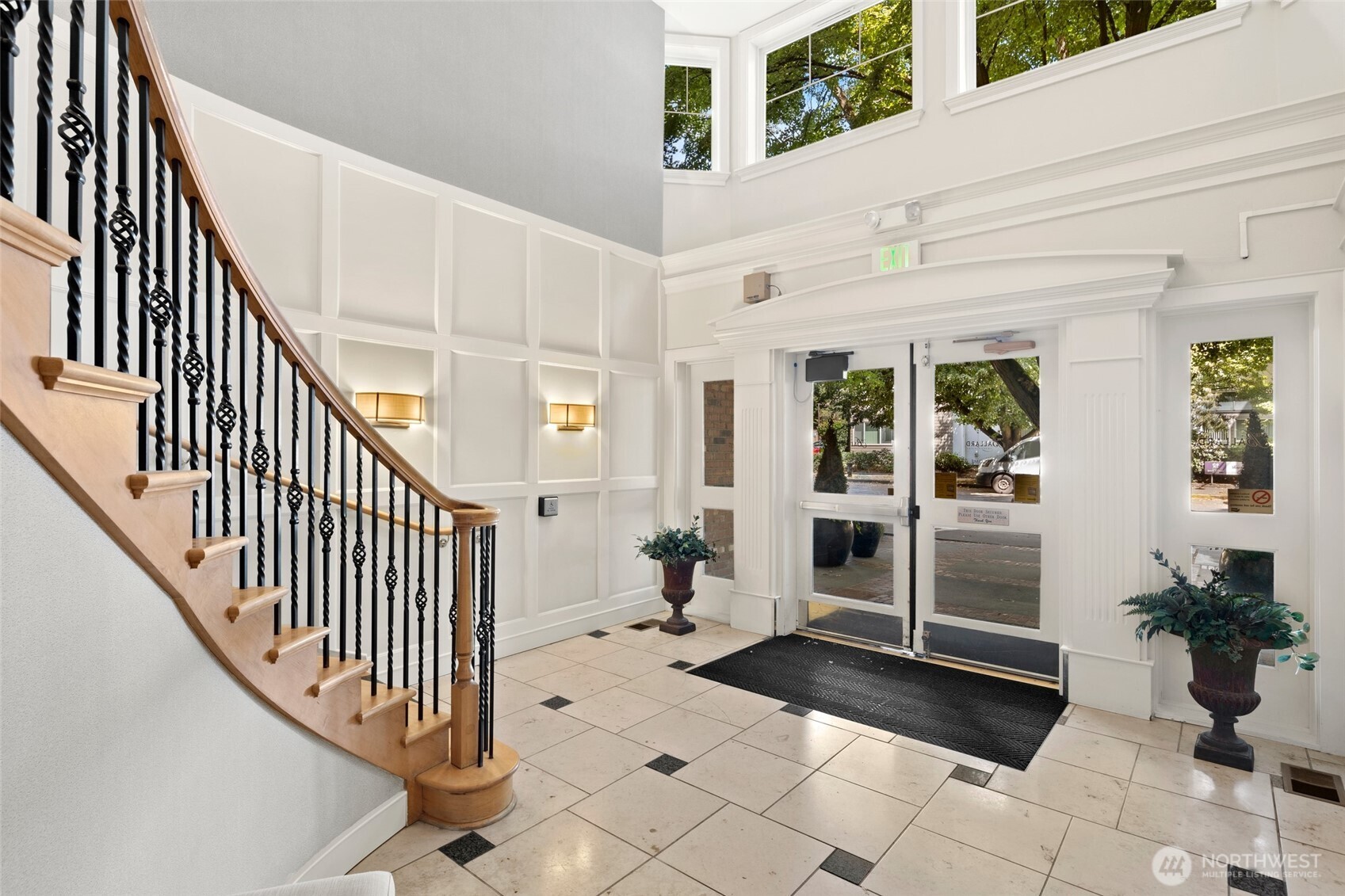 1525 NW 57th Street Unit: 202