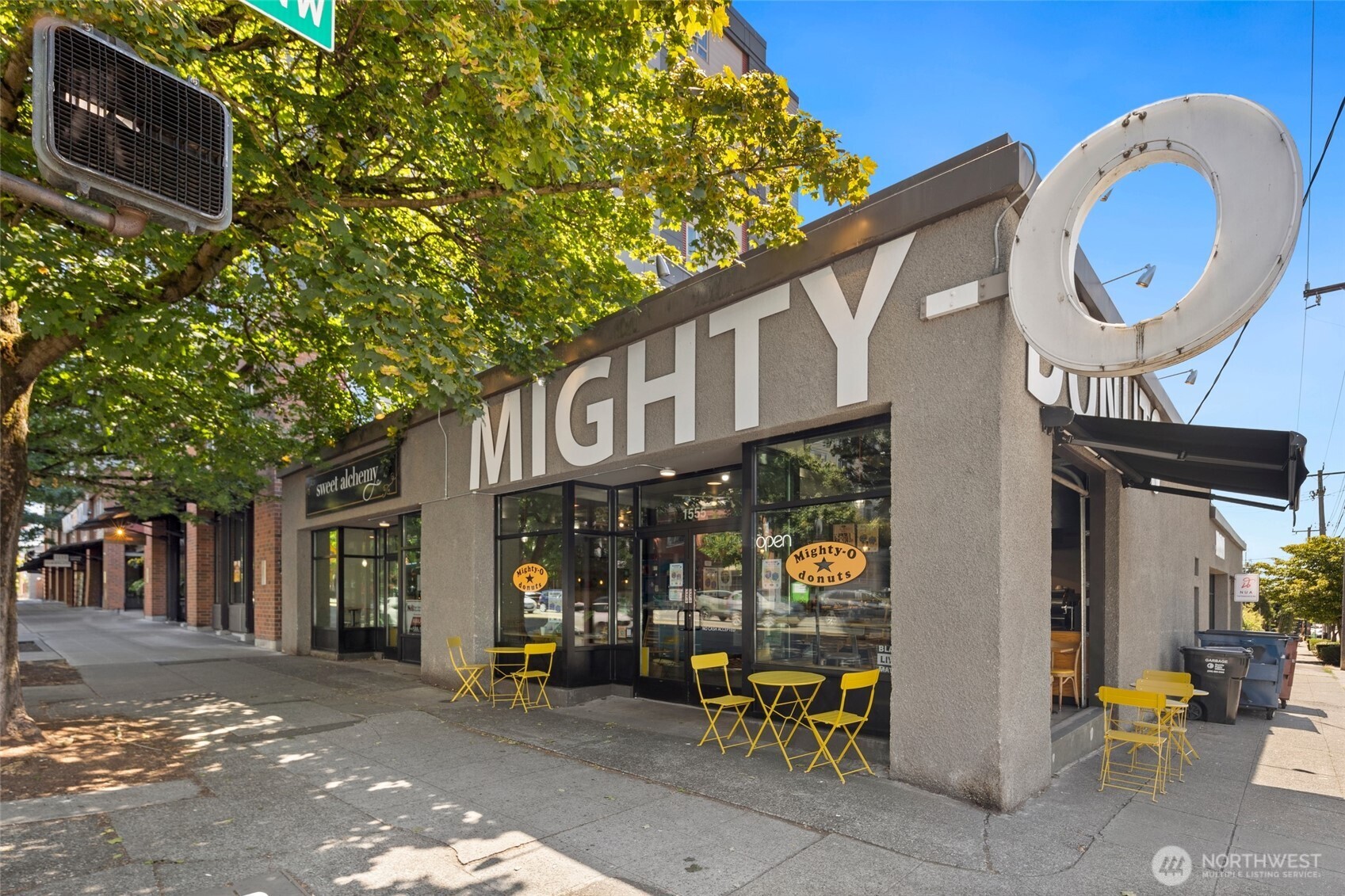 1525 NW 57th Street Unit: 202