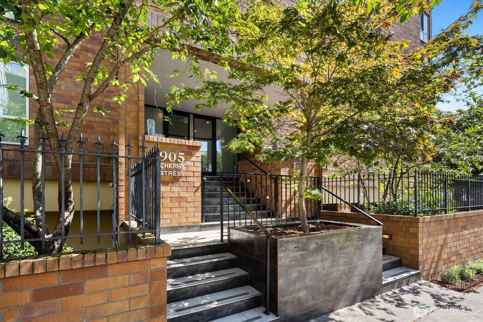 905 Cherry Street Unit: 205