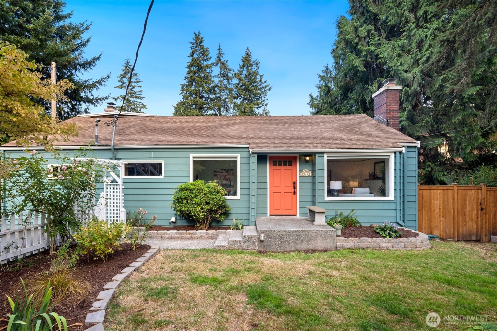 10708 17th Avenue NE