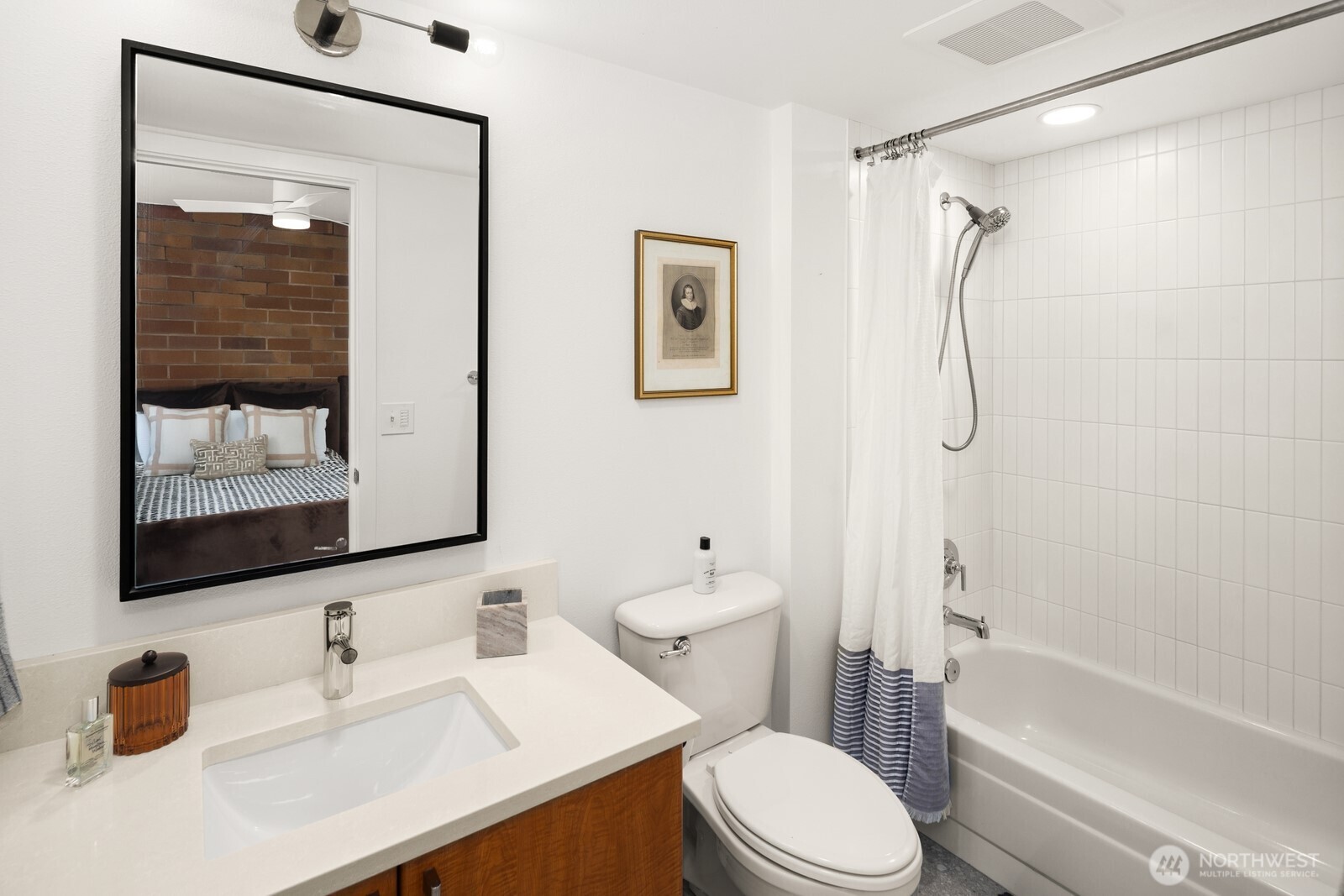 905 Cherry Street Unit: 205