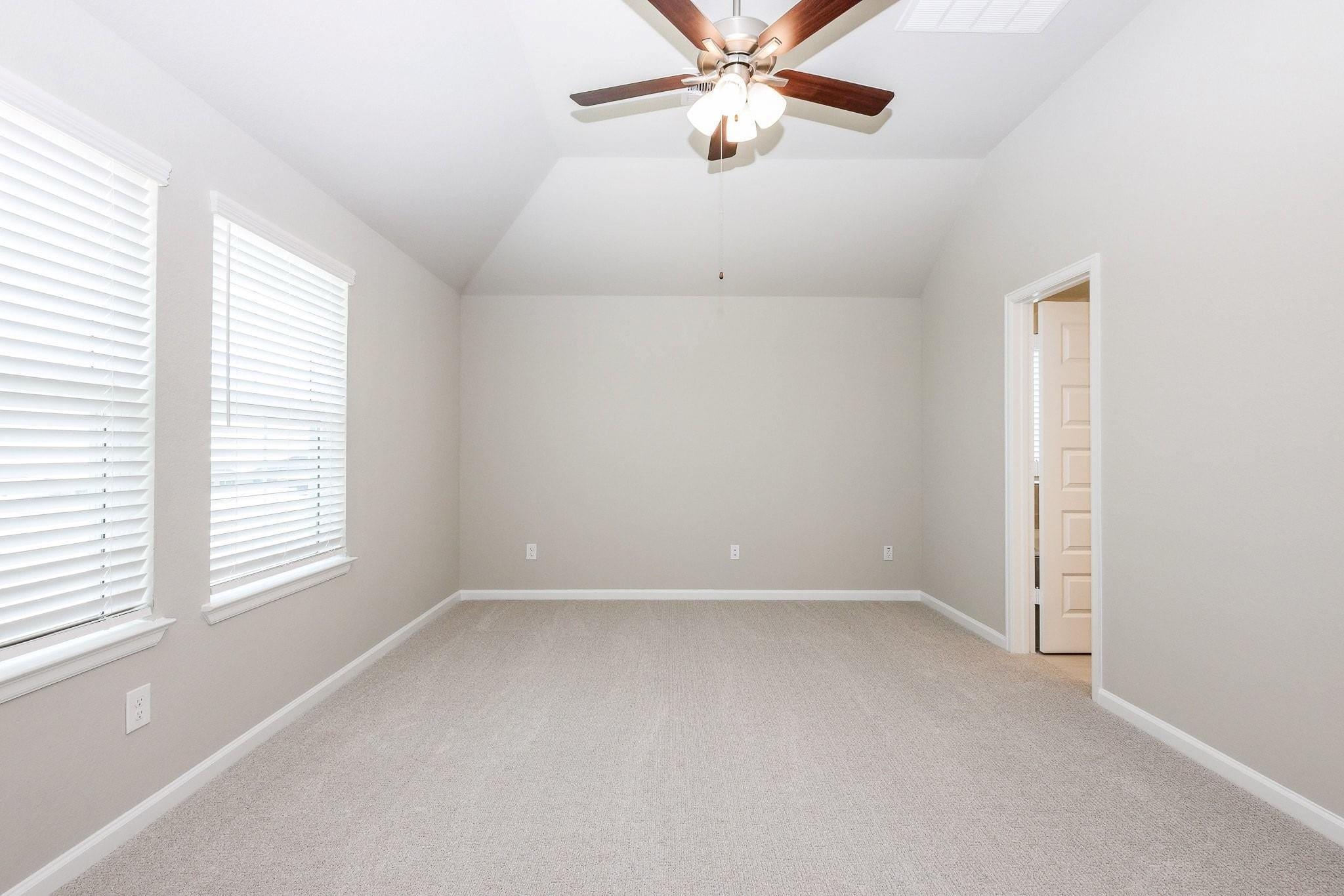 3018 Tres Olivos Dr
