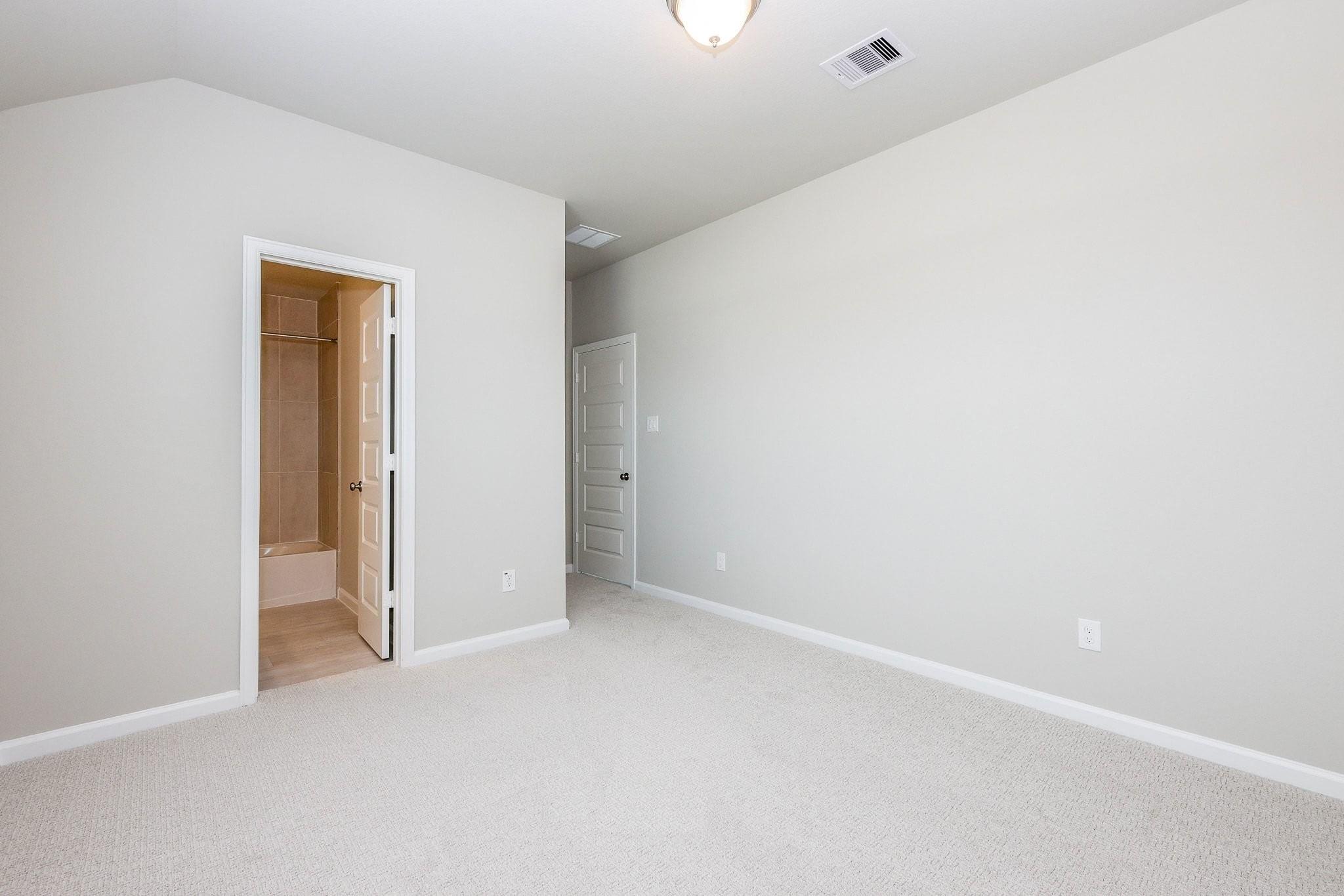 3018 Tres Olivos Dr