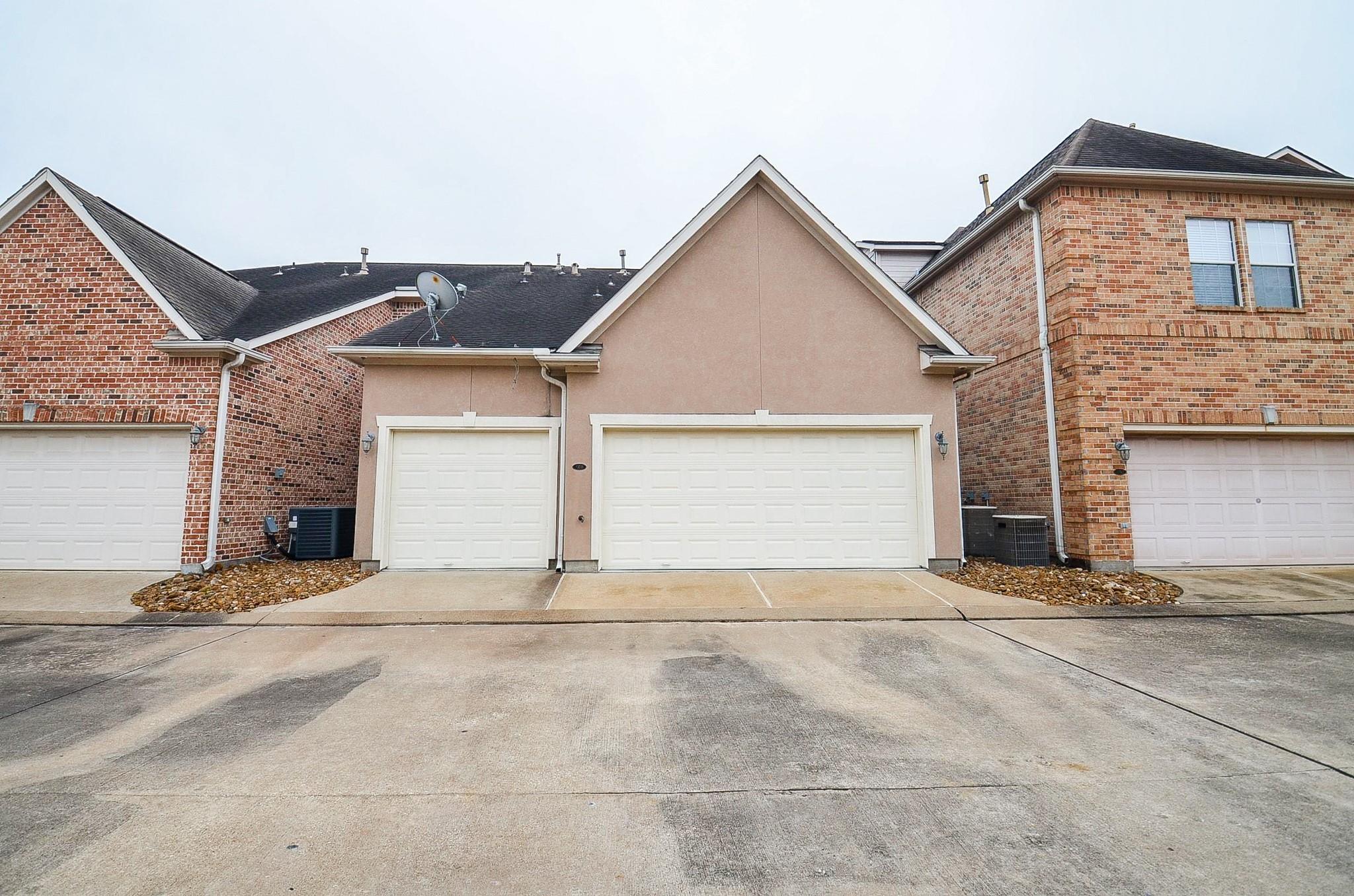 13511 Brookbluff Lane