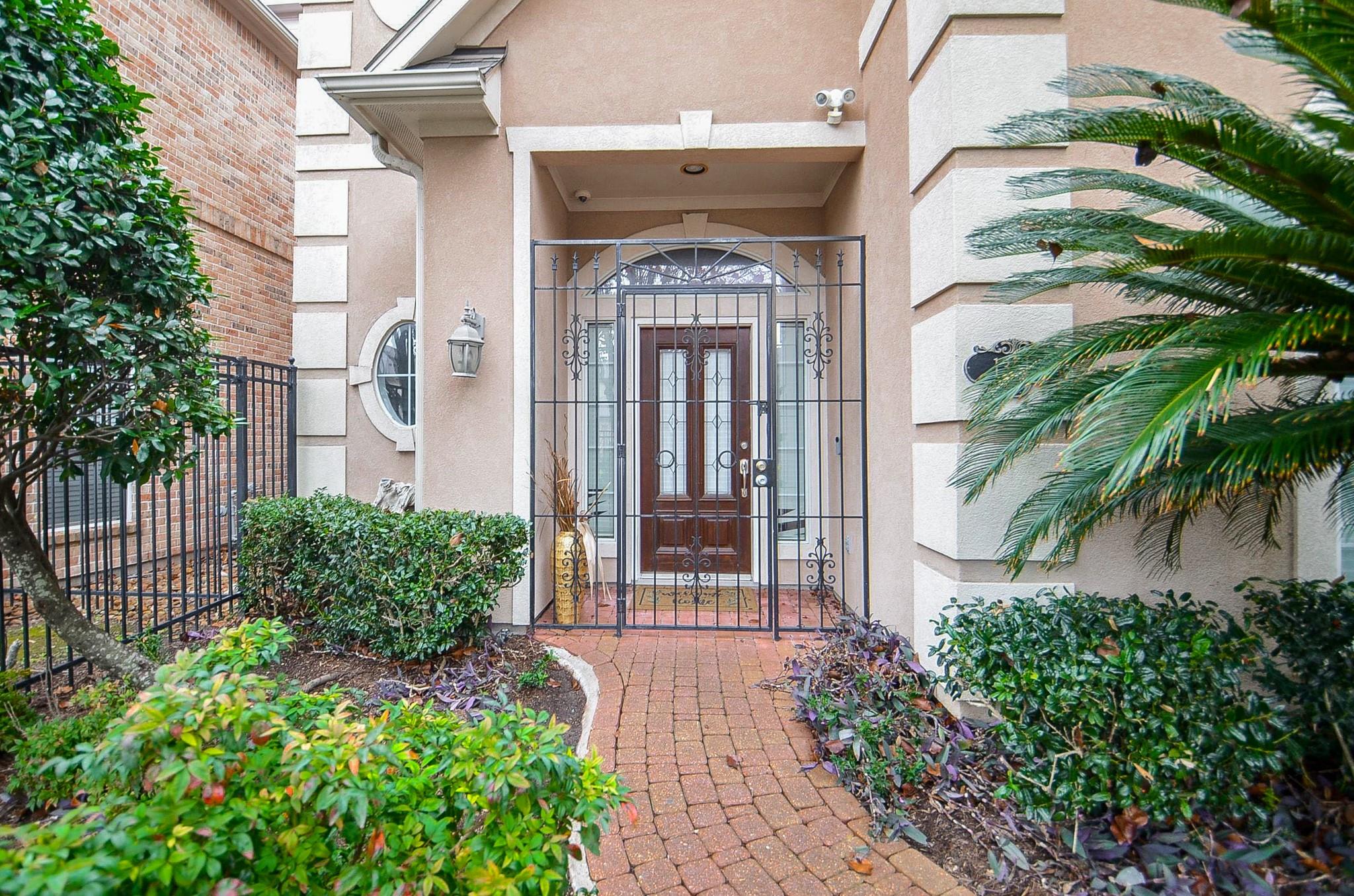 13511 Brookbluff Lane