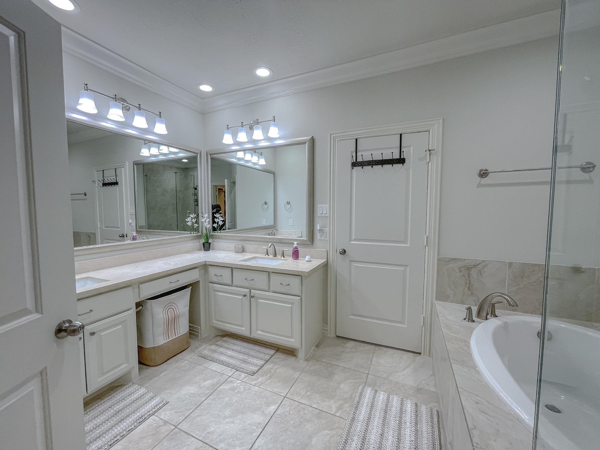 13422 Preston Cliff Court