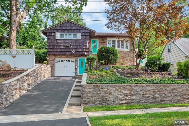 57 Jackson Avenue