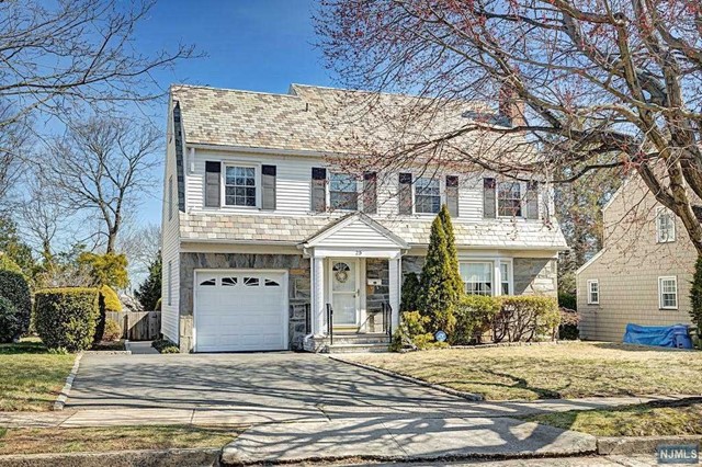 25 Highfield Lane