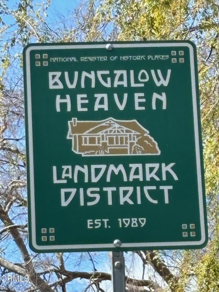 885 N Holliston Avenue