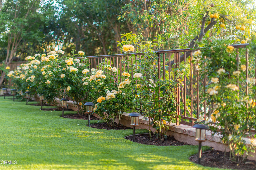 3880 Clayton Avenue W