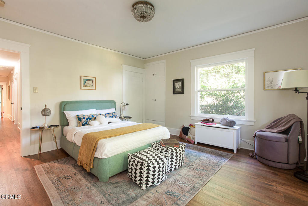 675 S El Molino Avenue