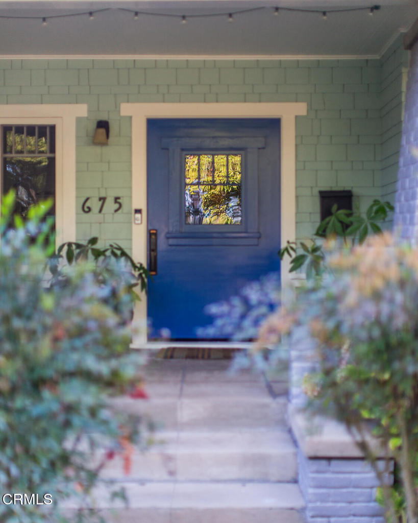 675 S El Molino Avenue