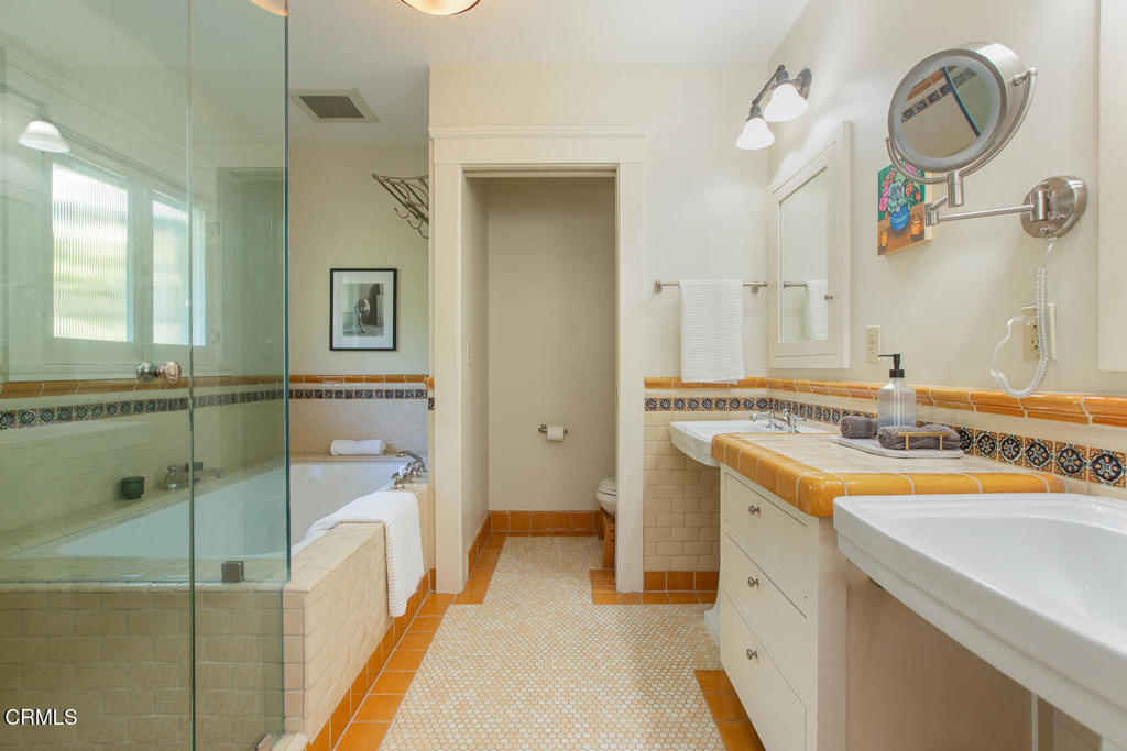 675 S El Molino Avenue