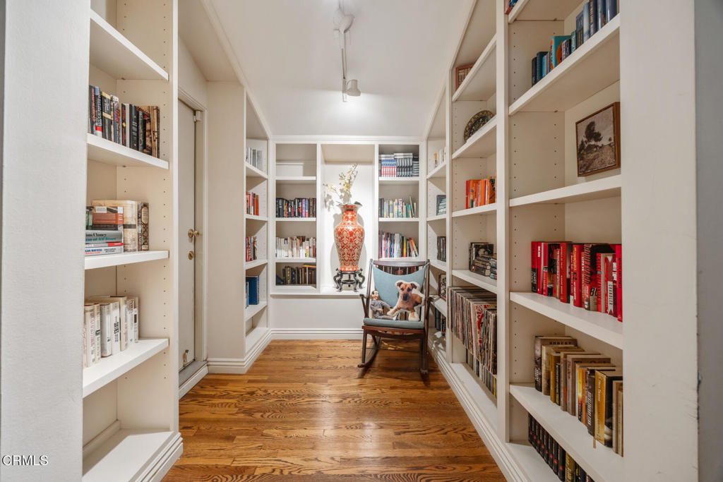 1146 Wellington Avenue